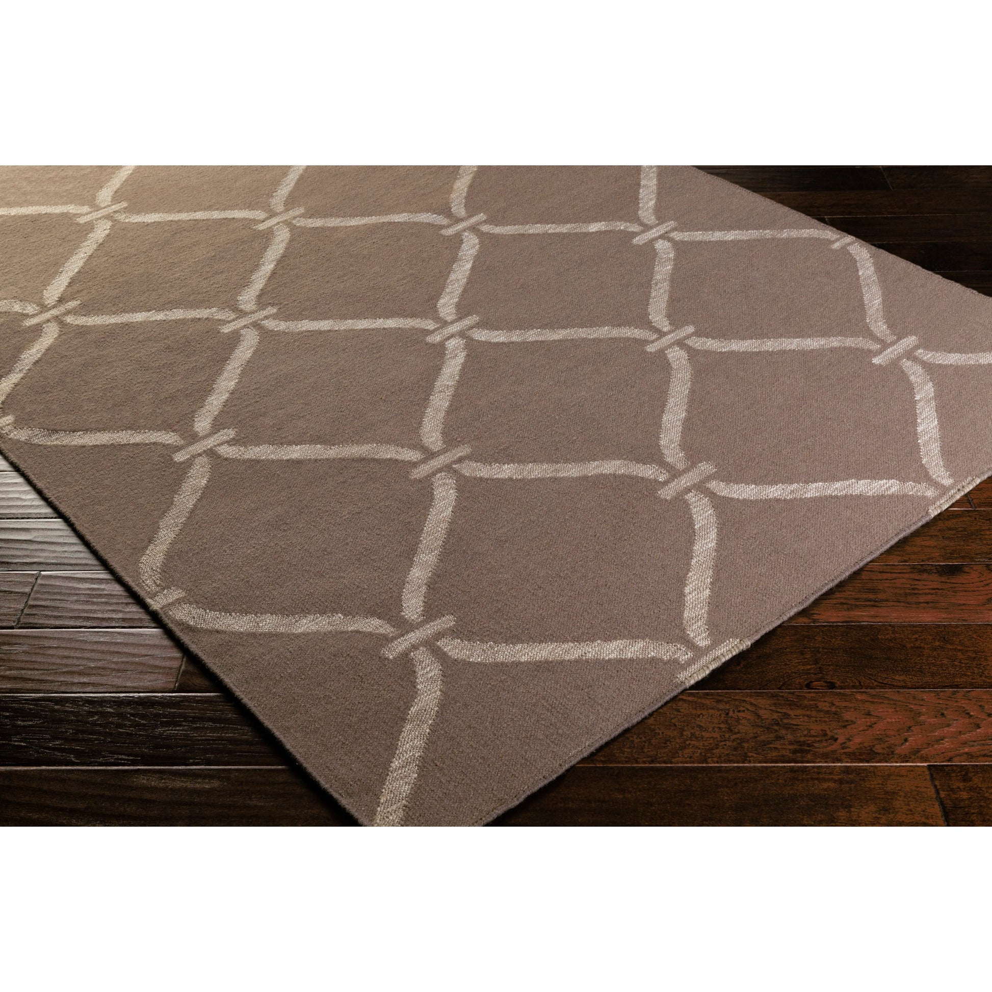 Stallman SLM-1000 Indoor/Outdoor Rug by Surya. Made from wool, viscose, cotton in a unique style.