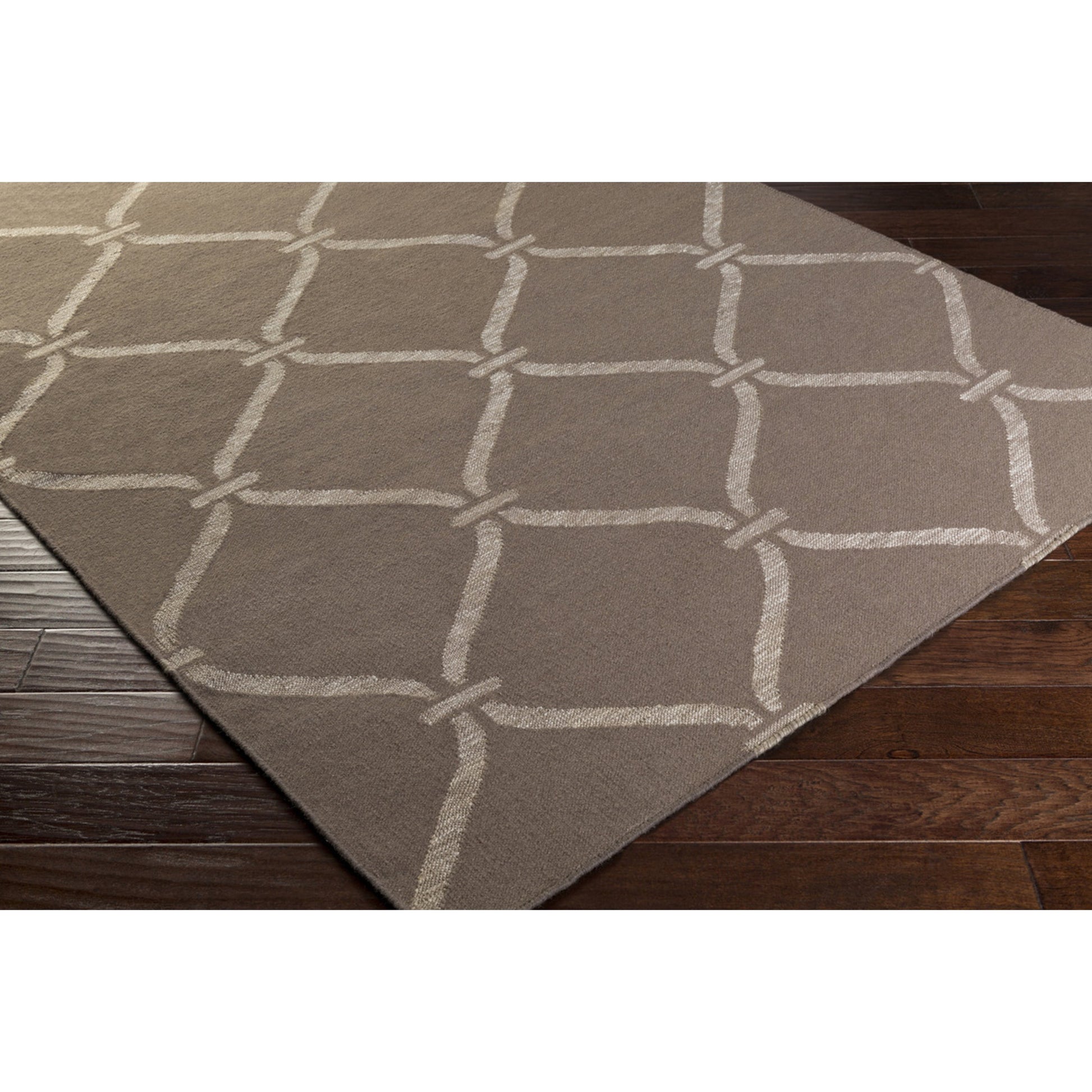 Stallman SLM-1000 Indoor/Outdoor Rug by Surya. Made from wool, viscose, cotton in a unique style.