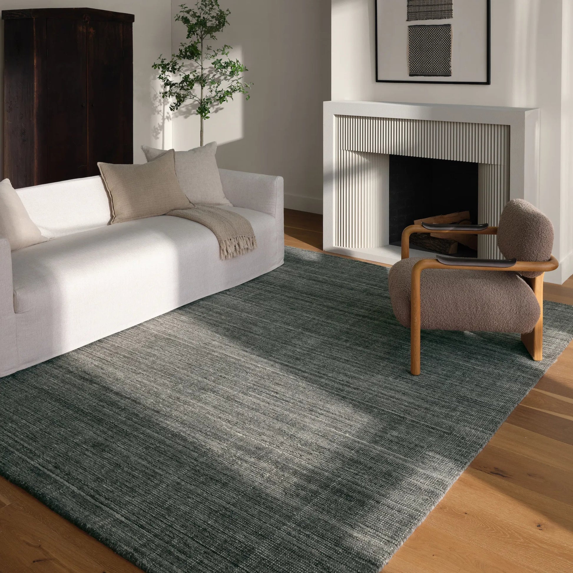 Solon SLO01 Rug by Jaipur Living in gray. Made from 60% wool, 40% cotton in a unique style.