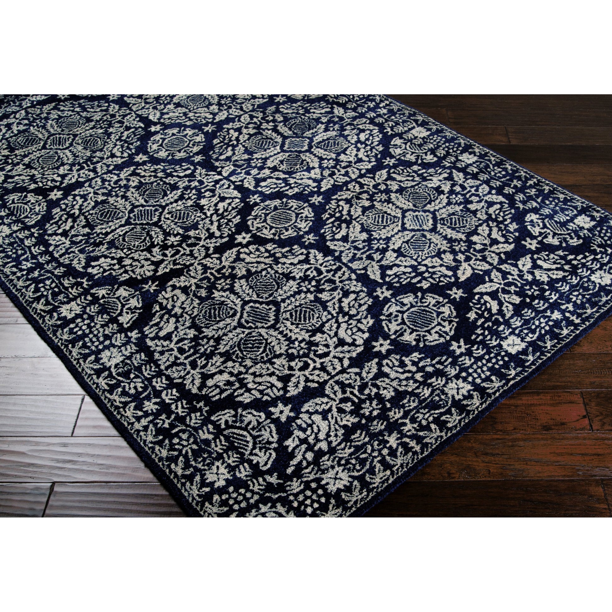 Smithsonian Rug - 1582 by Surya. Made from 100% new zealand wool in a unique style.