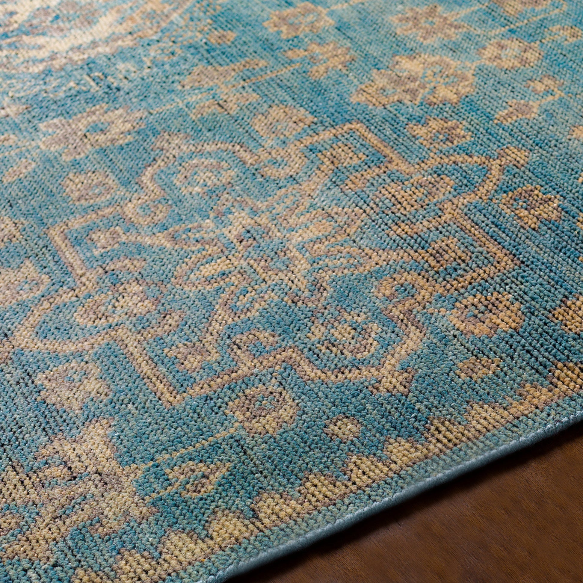 Smyrna SMY-2303 Rug by Surya in light blue, medium gray, beige, black. Made from 100% wool in a unique style.
