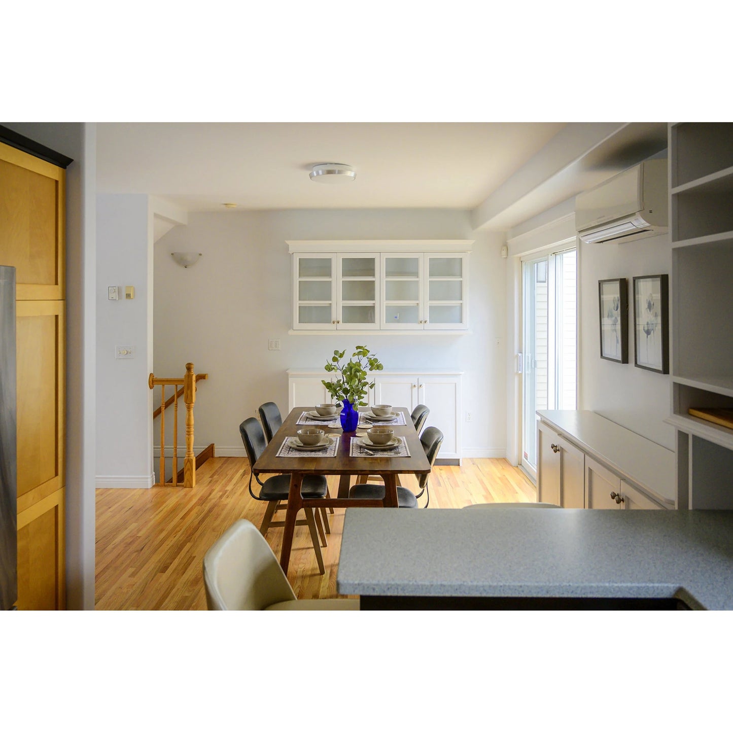 007 SI-2004255 | Lifestyle | Fraser Dining Chair by LH Imports in white washed, matte black. Made from unique in a modern style.