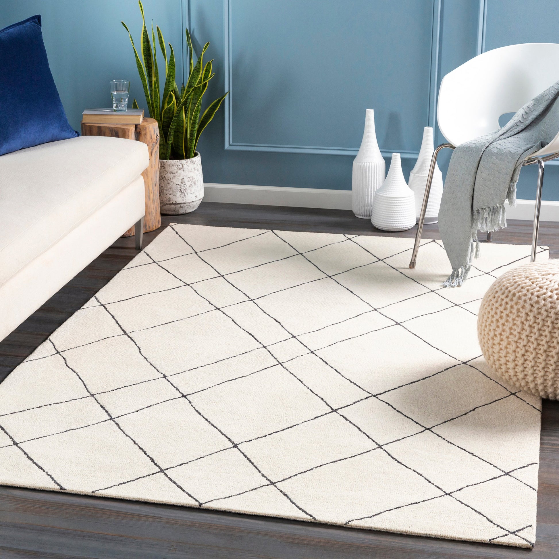 Sinop SNP-2304 Rug by Livabliss in black, cream. Made from 100% wool in a unique style.