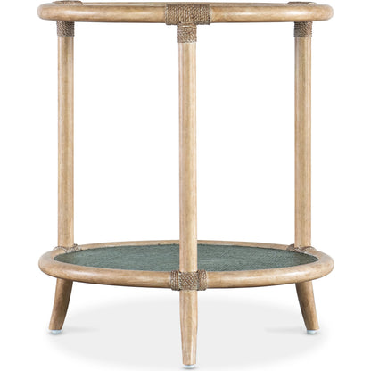Retreat Raffia End Table by Hooker Furniture. Made from maple veneers, engineered raffia, rope, tempered glass in a cottage & farmhouse style.