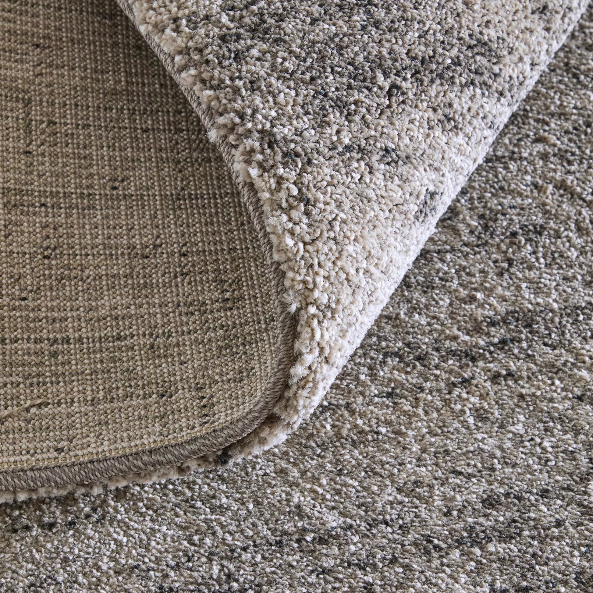 Jameson JMS39R8F Rug by Feizy. Made from polypropylene in a unique style.