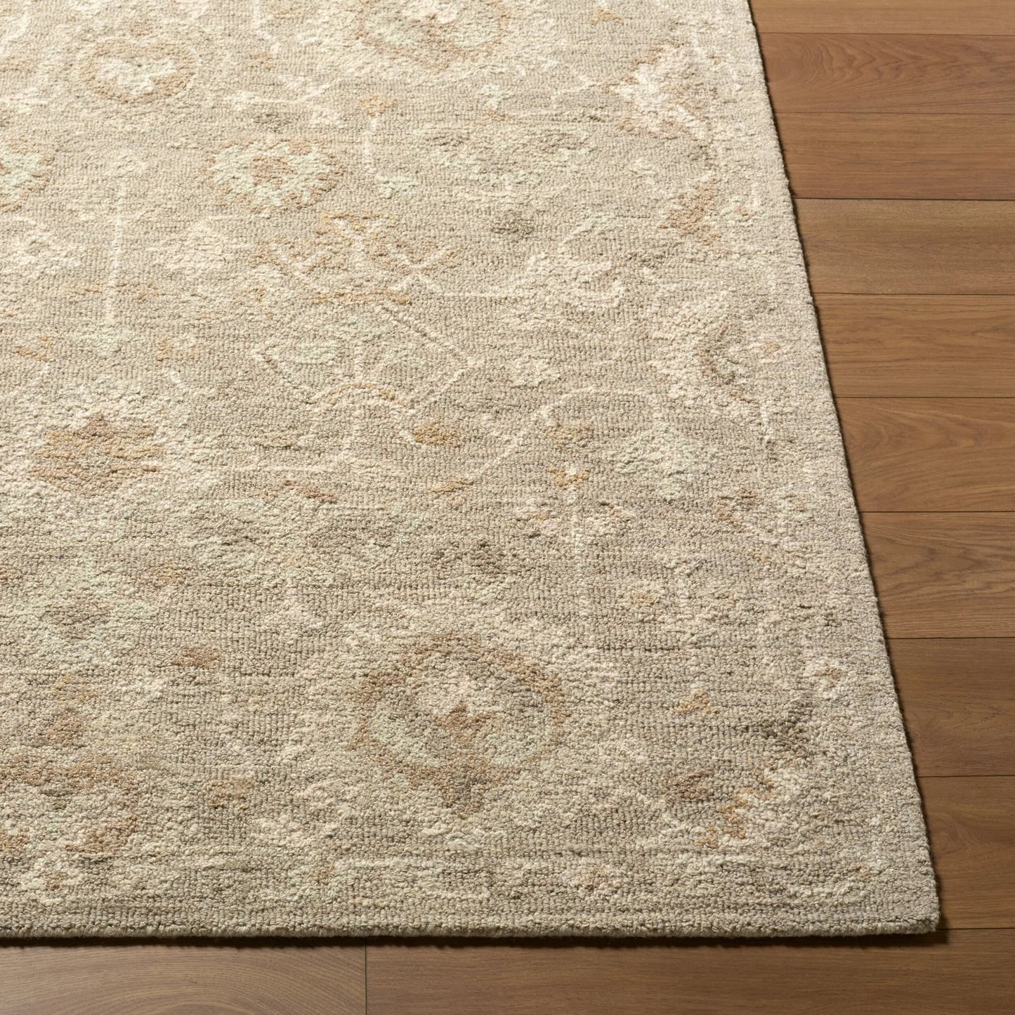 002 SI-2530697,SI-2530698,SI-2530699,SI-2530700 | Closeup | Shiv Classics SVC-2304 Rug by Livabliss in sandstone ivory taupe beige. Made from wool in a unique style.
