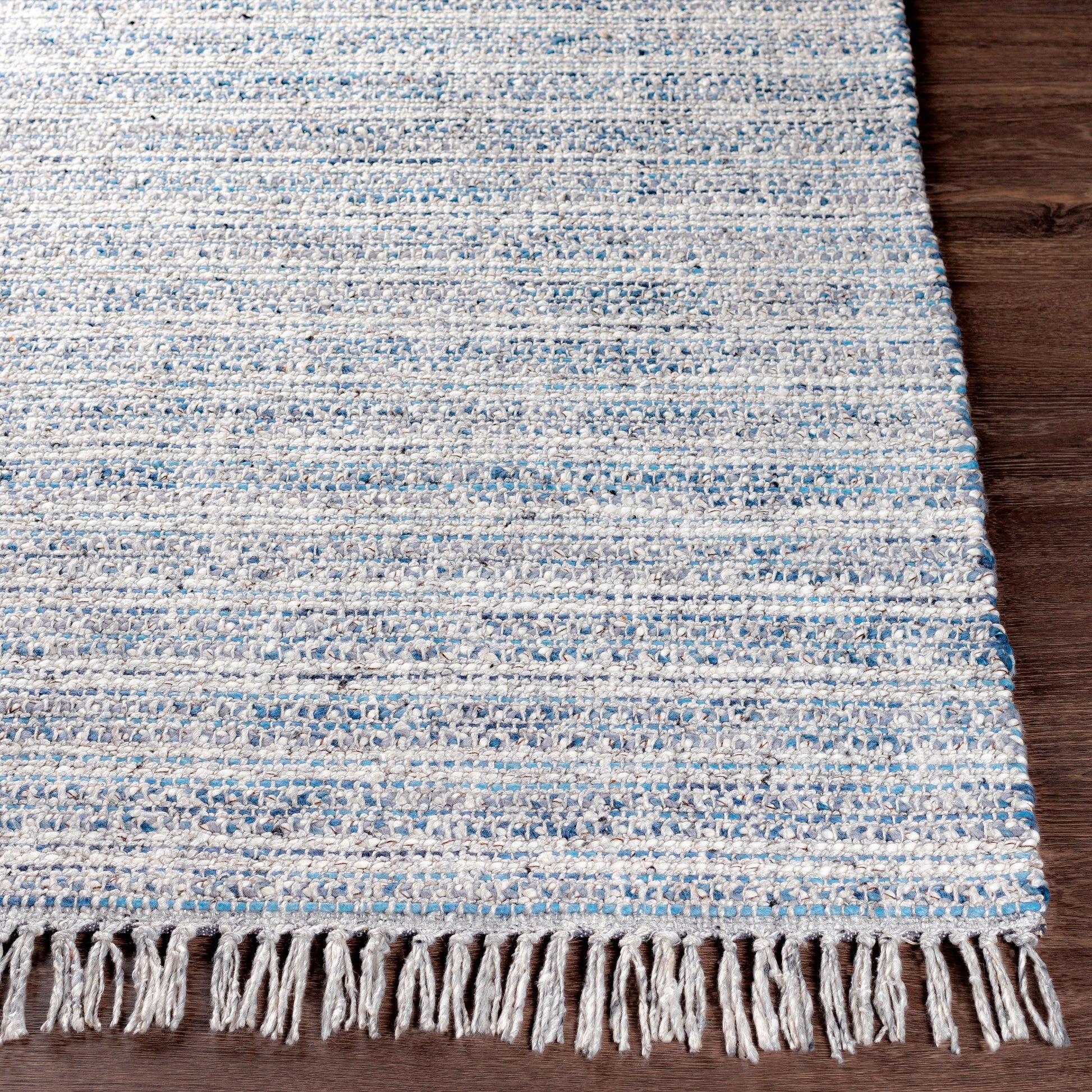 Skywalk SWK-2300 Rug by Surya. Made from 60% wool, 40% polyester in a unique style.