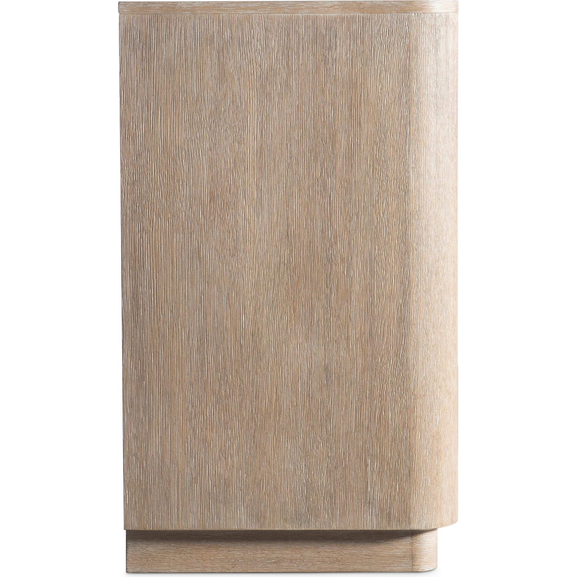 Loggia Buffet by Bernhardt in aria. Made from wood in a transitional style.