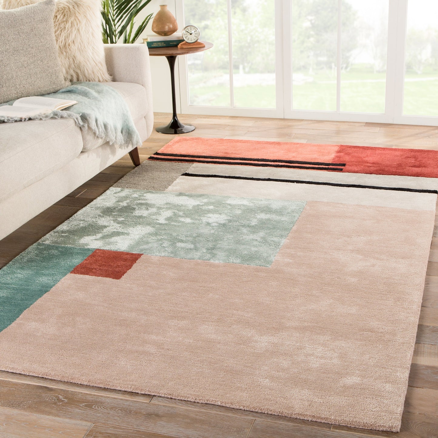 003 105554-45456,105554-45457,105554-45458,105554-45459 | Lifestyle | Syntax SYN04 Rug by Jaipur Living in pink, red. Made from 61% viscose, 39% wool in a unique style.