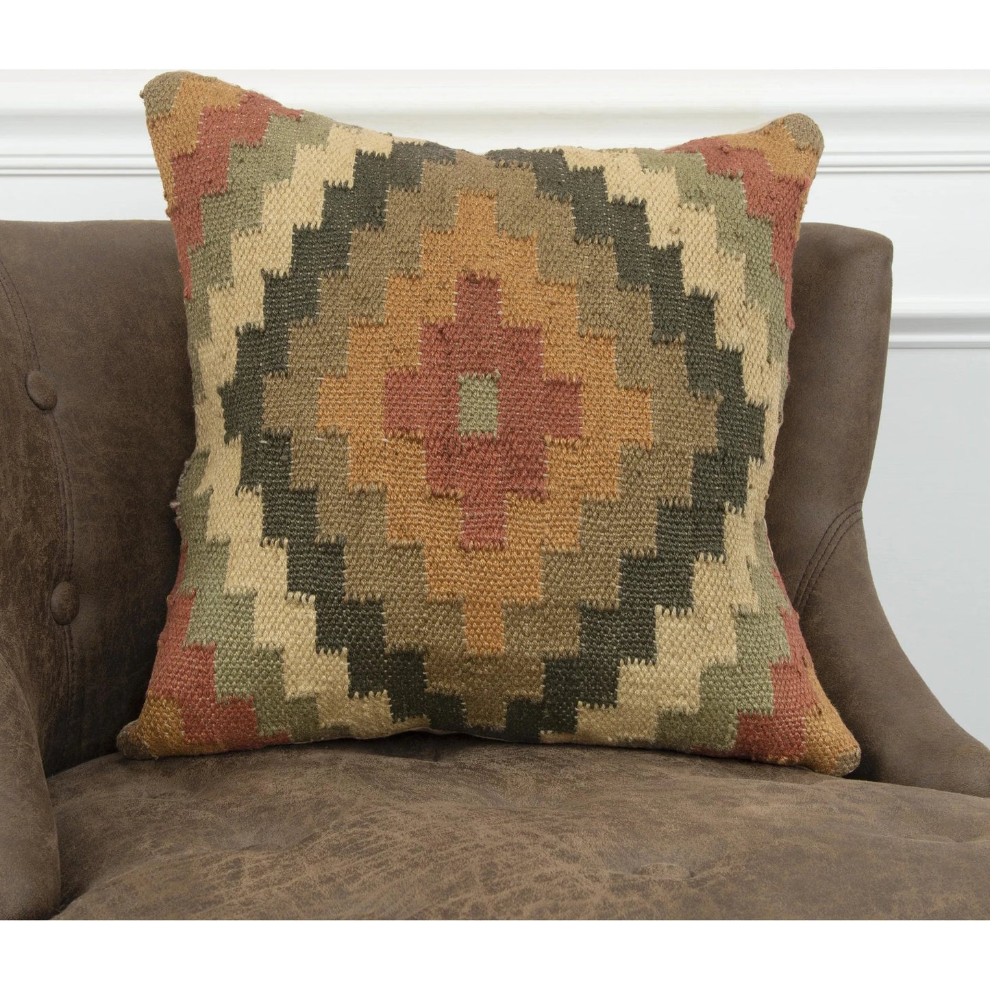 003 SI-2438905 | Lifestyle | Clear Pillow by HedgeApple Essentials in red, rust, blue. Made from jute wool in a rustic style.