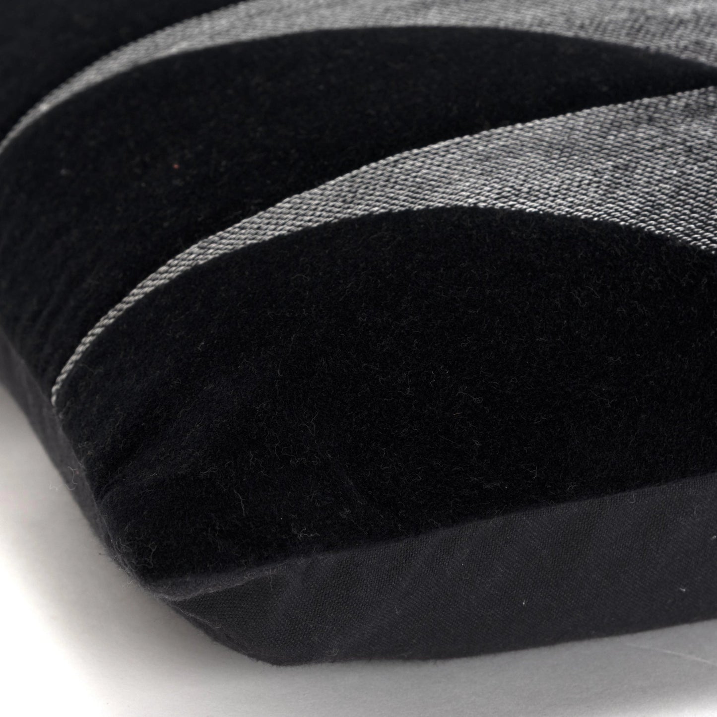 018 SI-2023136,SI-2023145 | Closeup | Macomb Pillow by HedgeApple Essentials. Made from polyester, cotton in a modern style.