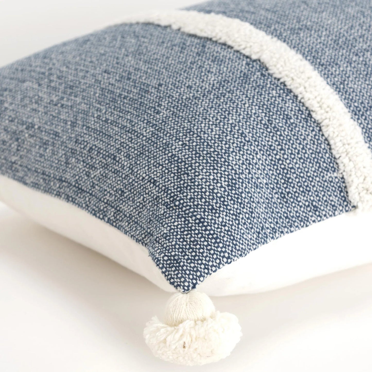 001 SI-2438453 | Closeup | Douglas Pillow by HedgeApple Essentials in blue. Made from cotton in a transitional style.