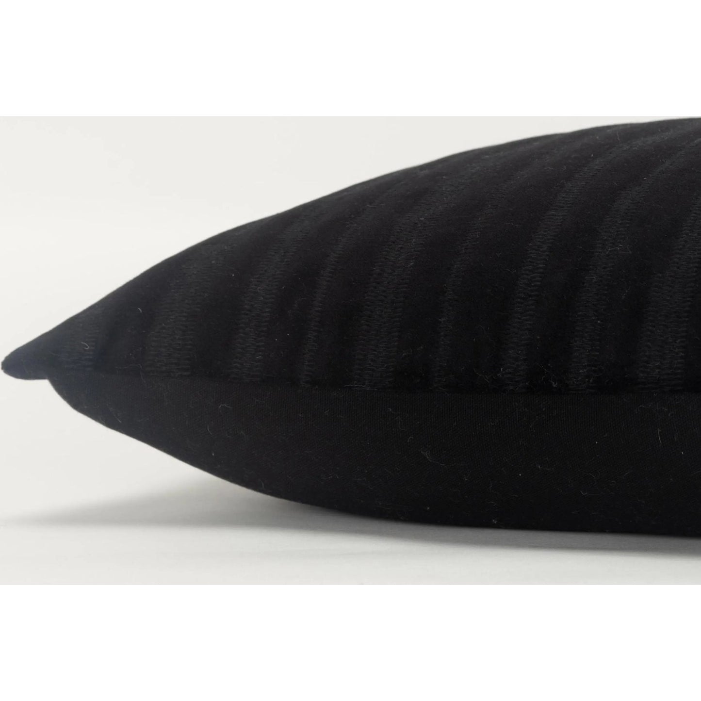 003 SI-2438436 | Closeup | Parmer Pillow by HedgeApple Essentials in black. Made from cotton, polyester in a modern style.