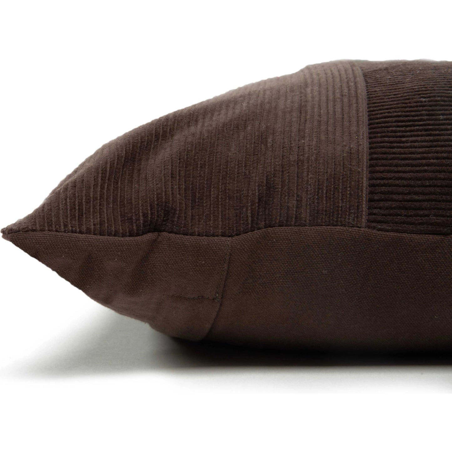 009 SI-2145097,SI-2145105 | Closeup | Hamblen Pillow by HedgeApple Essentials. Made from cotton in a modern style.