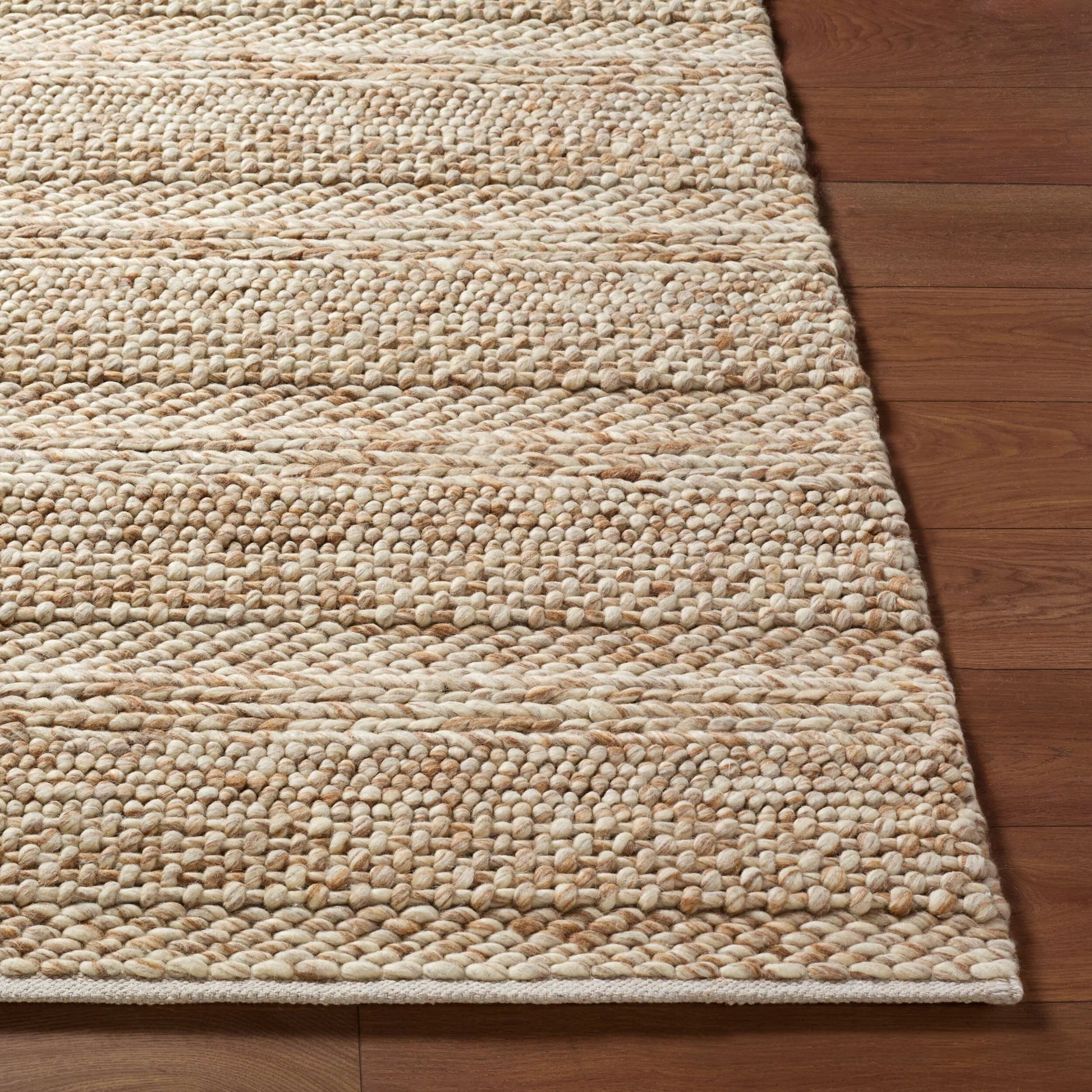Tahoe II TAHII-3703 Rug by Livabliss. Made from wool in a unique style.
