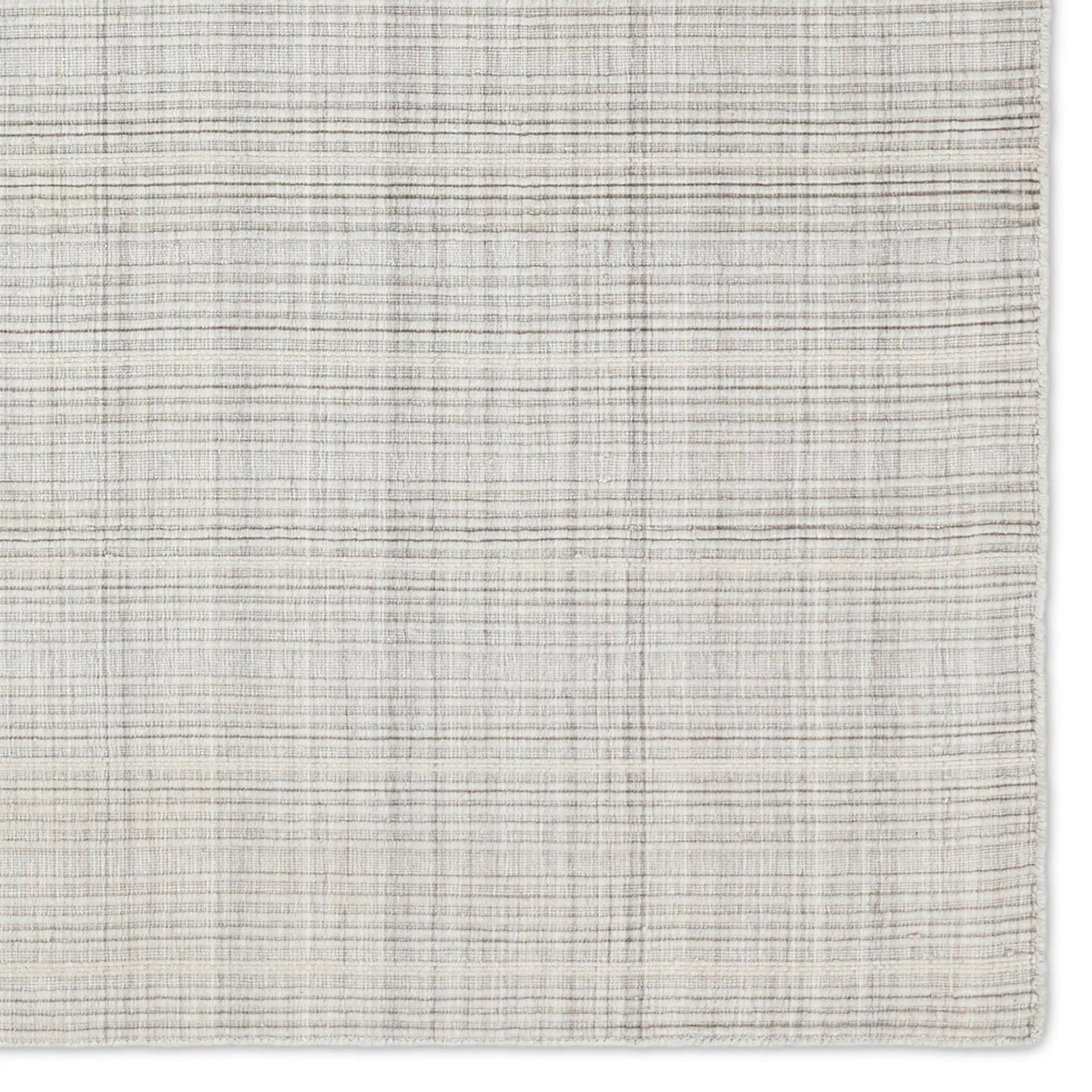 Tradewinds by Barclay B TBB01 Rug by Jaipur Living in silver, cream. Made from 100% polyester in a unique style.