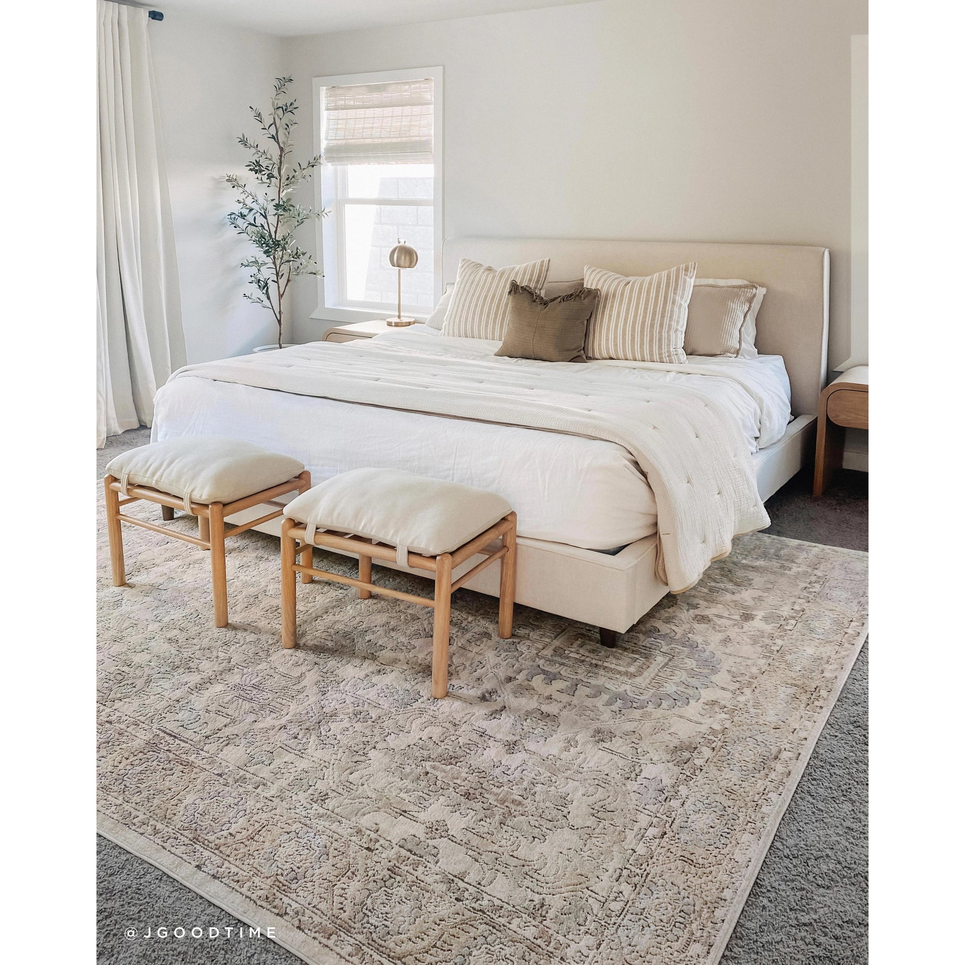 Teagan TEA-03 Rug by Loloi. Made from high pile: 100% polypropylene, short pile: 100% polyester in a unique style.