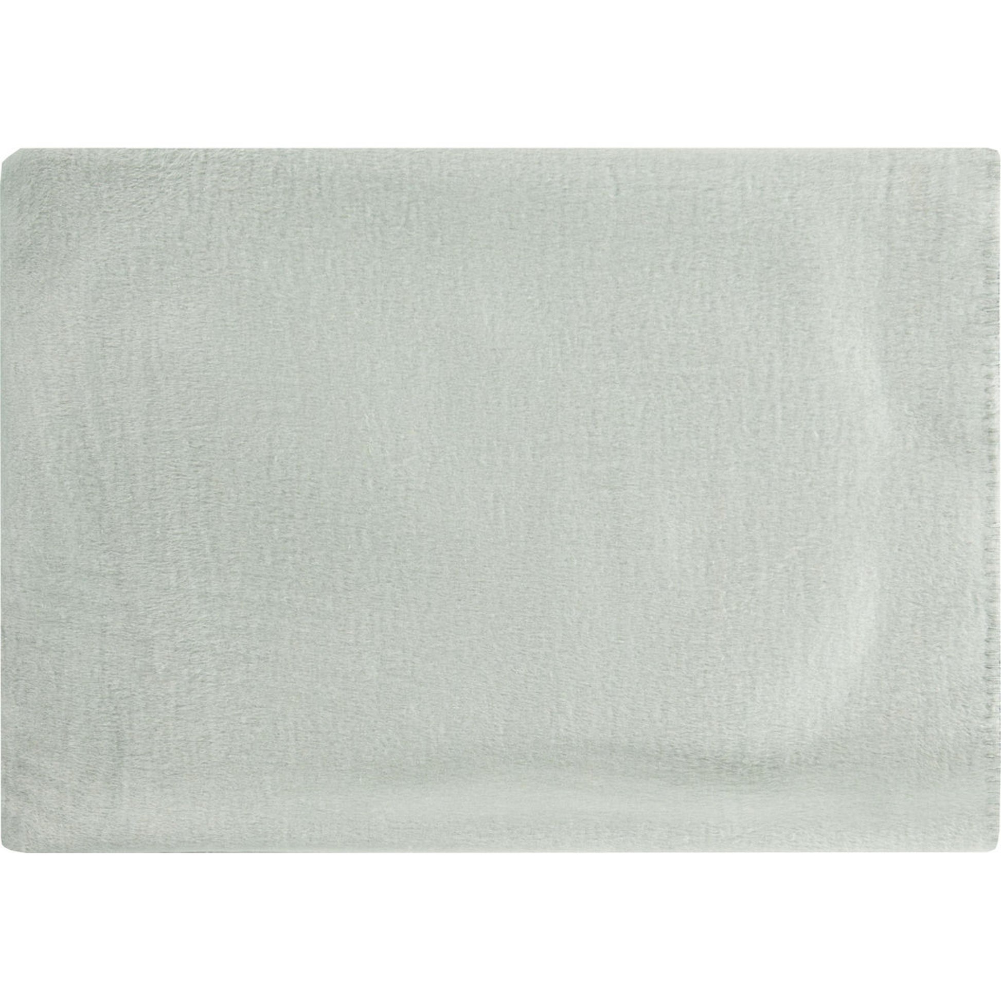 Thalia Indoor/Outdoor Throw by Surya. Made from 75% silk, 25% bamboo in a traditional style.
