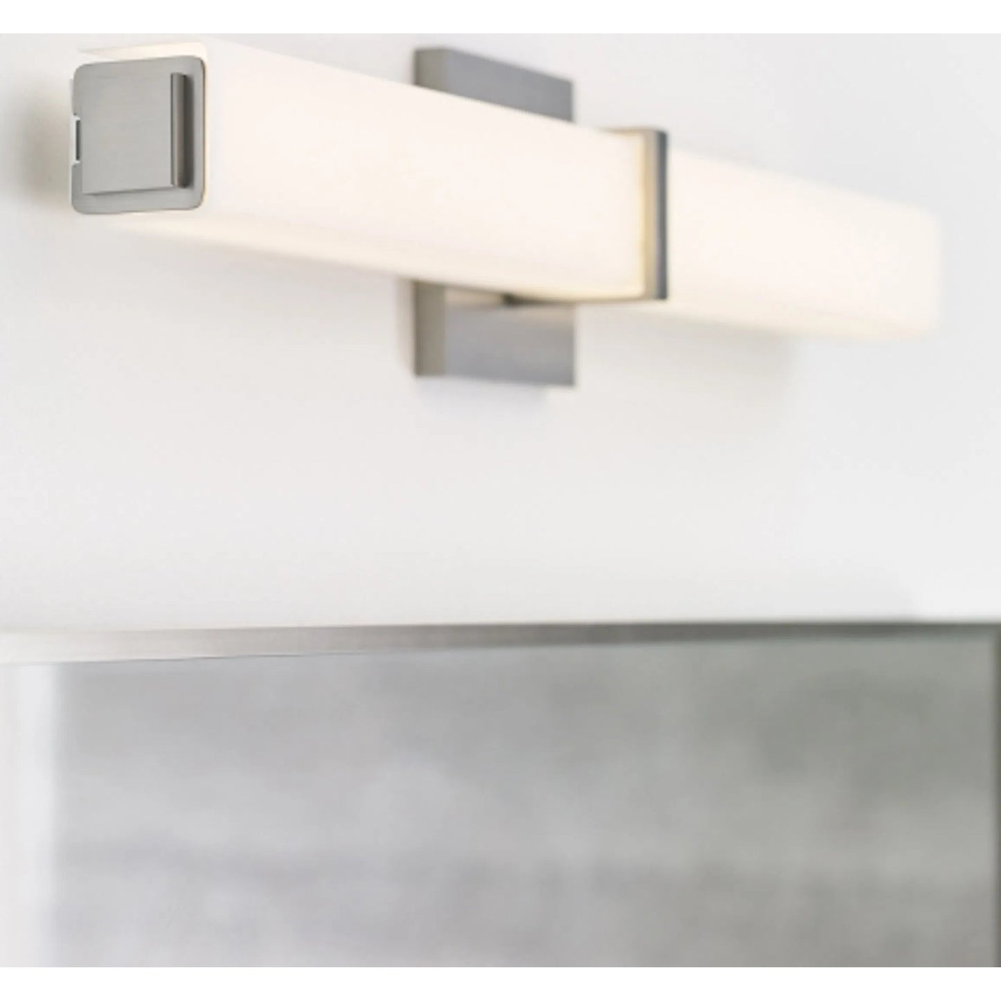 004 SR-807866,SR-807867 | Closeup | Metro Bath by Tech Lighting in chrome. Made from unique in a modern style.