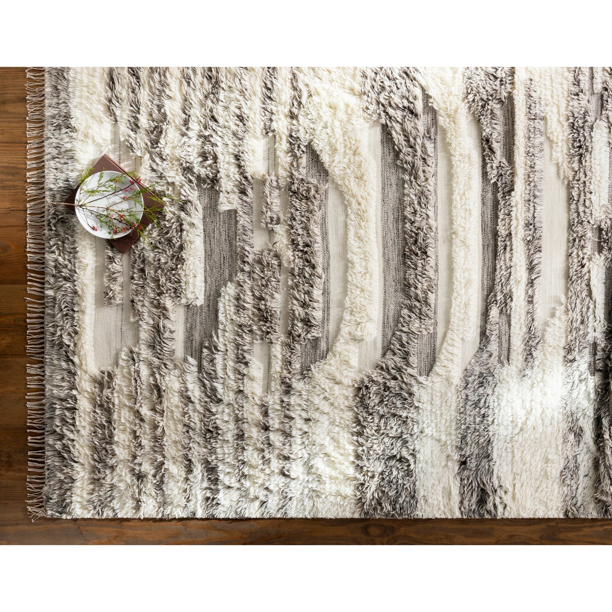 Tulum TMU-2300 Rug by Livabliss. Made from 100% new zealand wool in a unique style.
