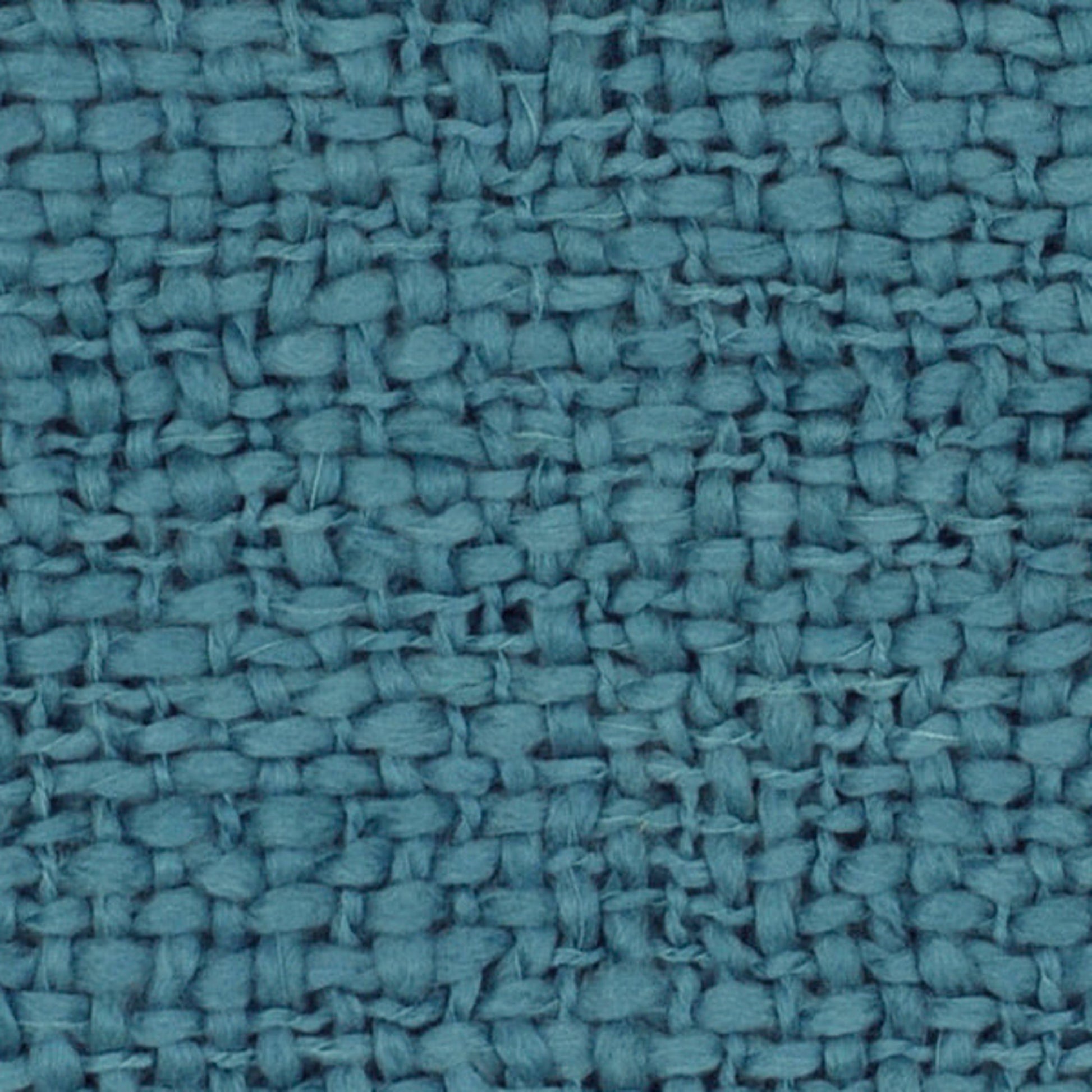 Tobias - 24758 by Surya in ivory. Made from 70% acrylic, 30% wool in a traditional style.