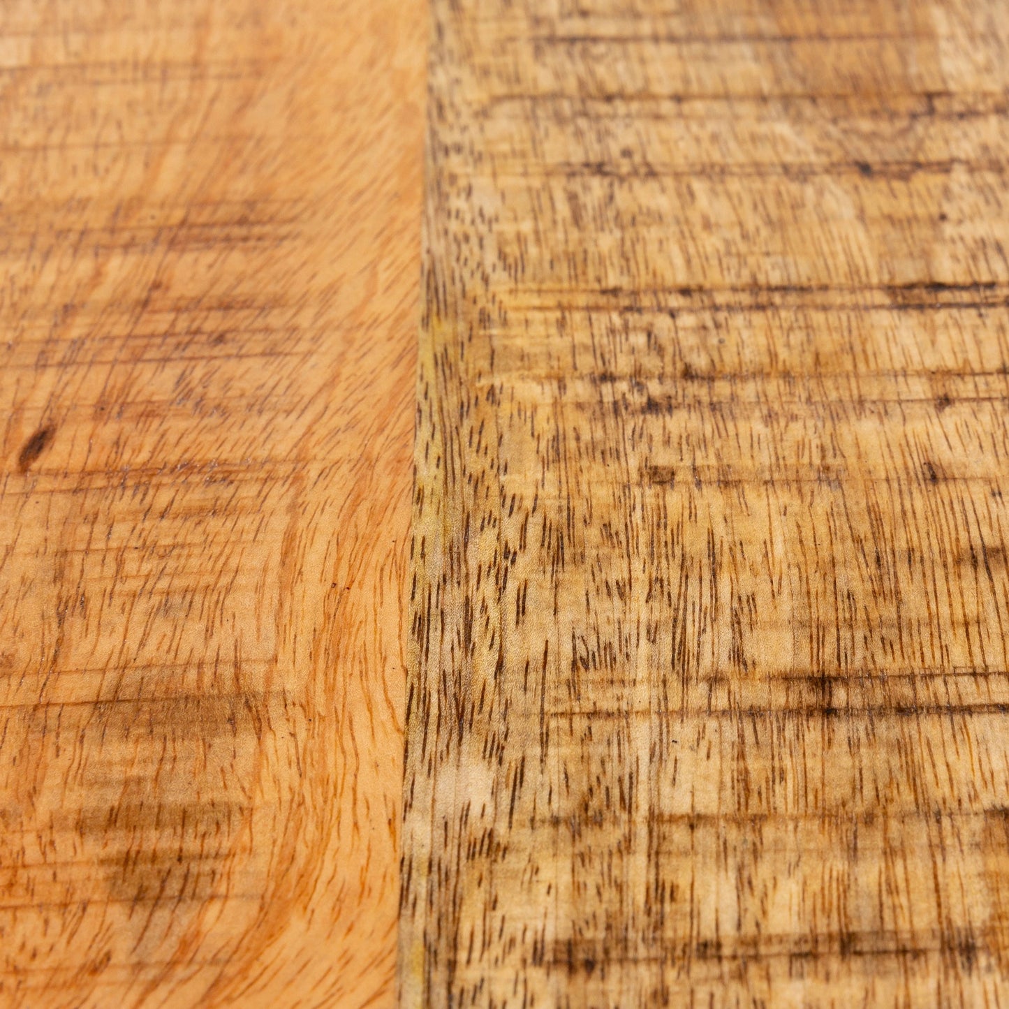 009 SI-1914183 | Closeup | Troyes - 26120 by Livabliss in natural and lacqueredlacquered. Made from top: wood, base: wood in a modern style.