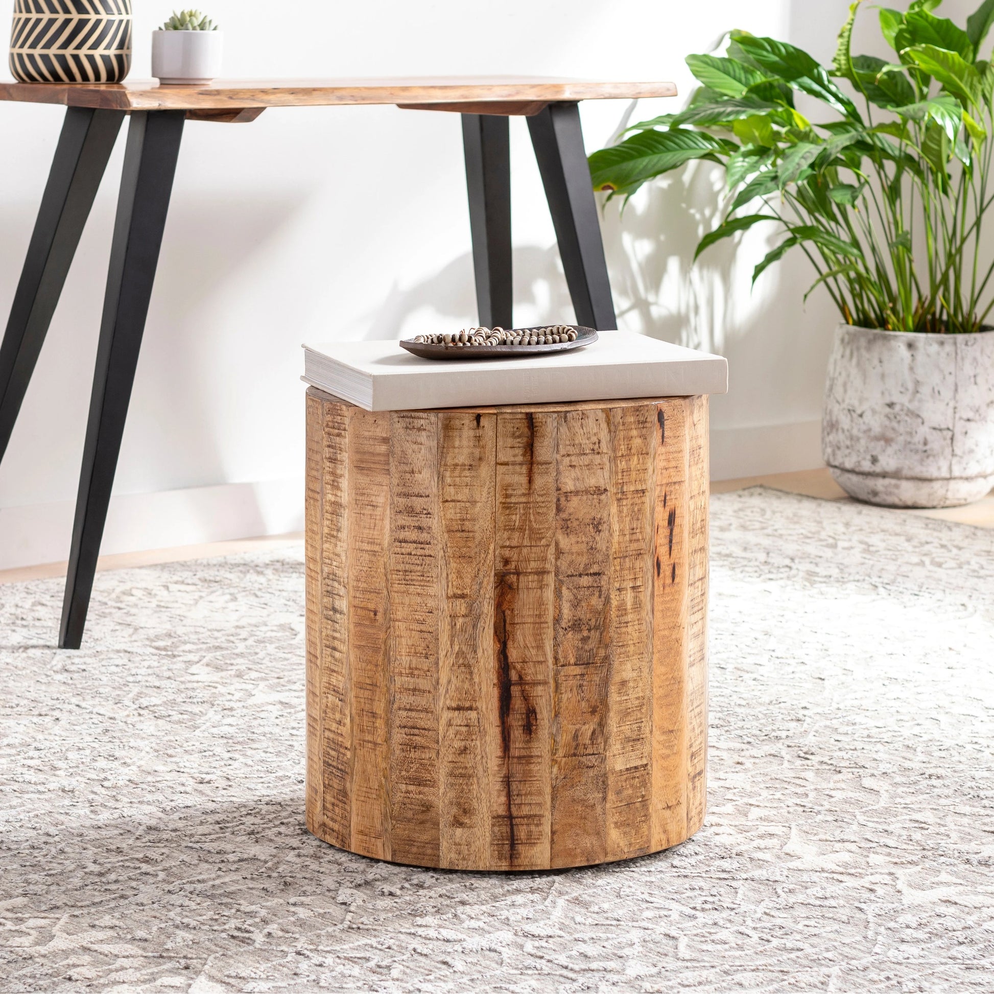 Troyes - 26120 by Livabliss in lacqueredlacquered. Made from top: wood, base: wood in a modern style.
