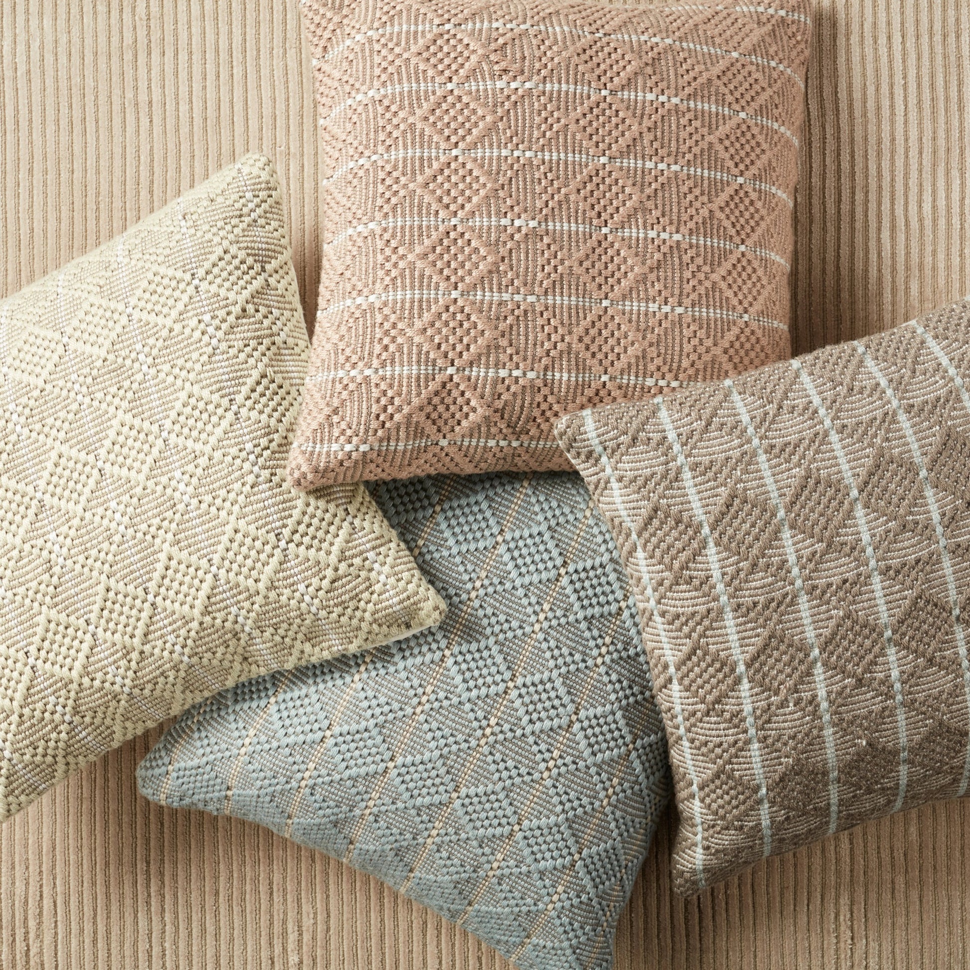 Torren TOR01 Pillow by Jaipur Living in light blue, gray. Made from 100% polyester in a modern style.