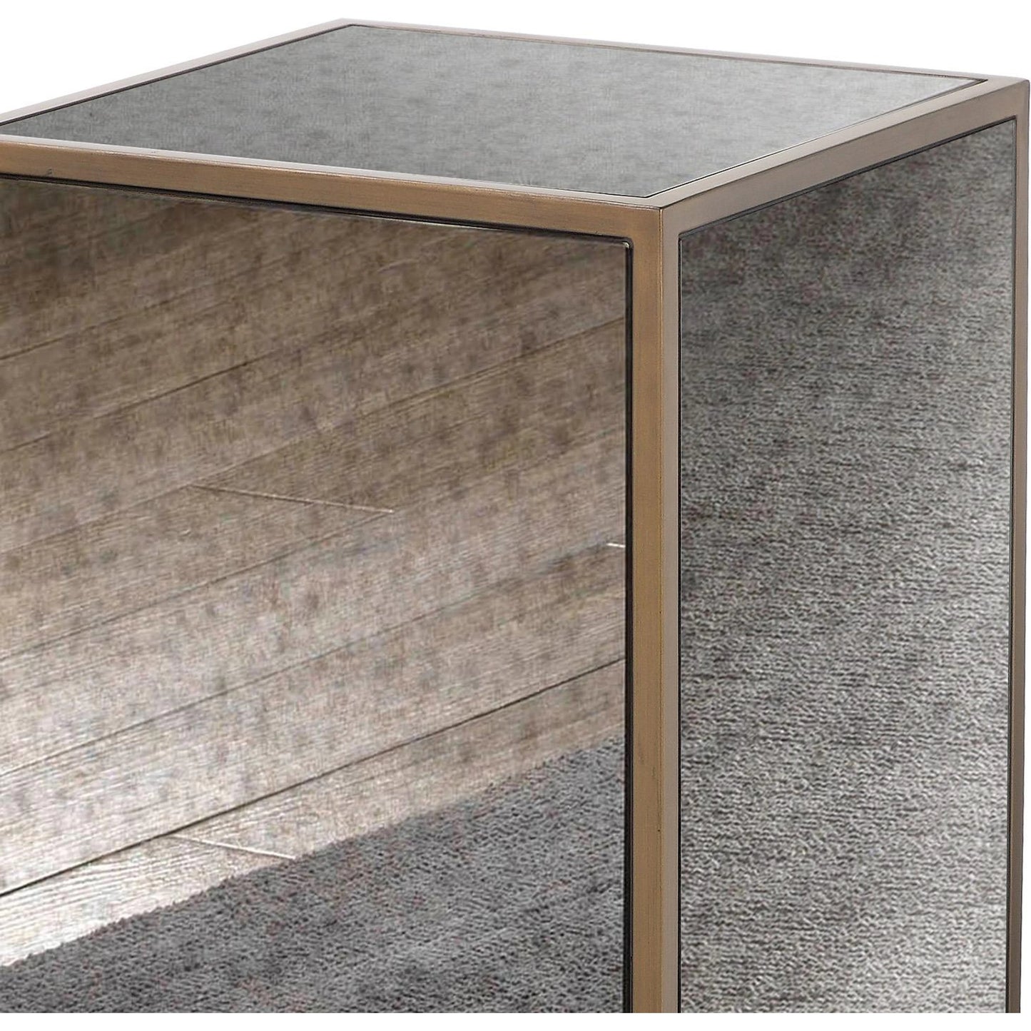 003 SI-1984272 | Additional Silo | Lana Mirrored Side Table by TOV Furniture in antique mirror. Made from glass, iron, mdf in a modern style.