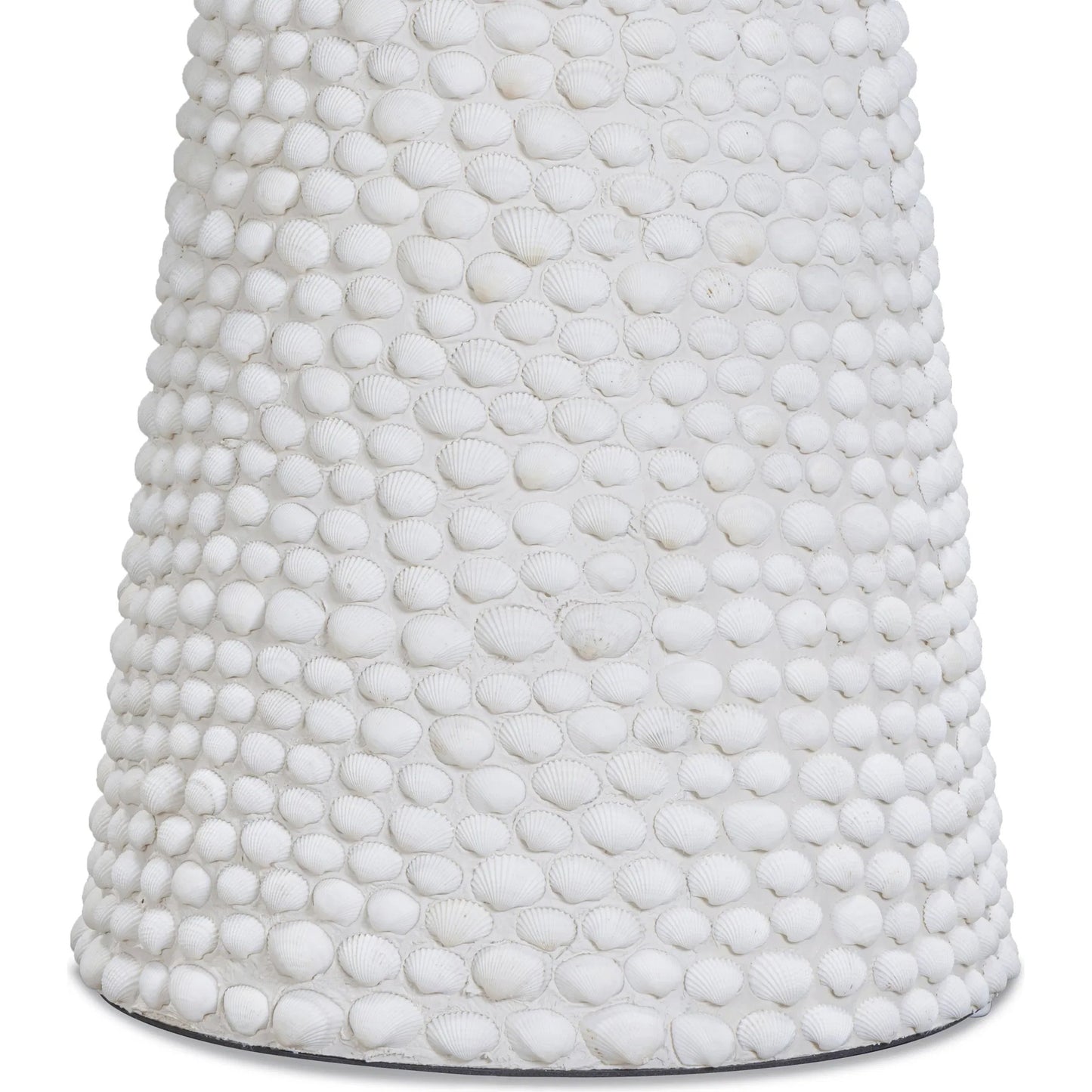 003 SI-2532635 | Closeup | Coast White Seashell Round Side Table by TOV Furniture in pearl. Made from mdf, shell in a unique style.