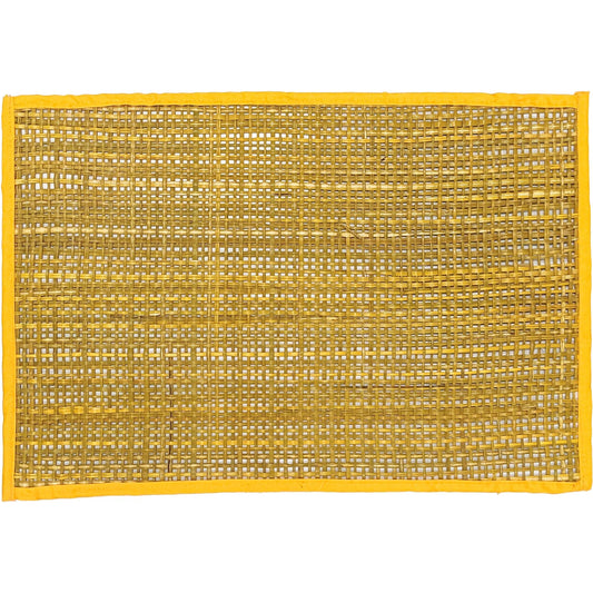 Peele Seagrass Placemat (Set of 4) by TOV Furniture. Made from seagrass in a unique style.