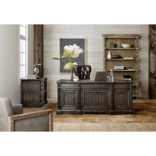 La Grange San Felipe Executive Desk by Hooker Furniture in dark antiqued hickory. Made from pecky hickory veneer, leather, solid-wood edge top in a unique style.