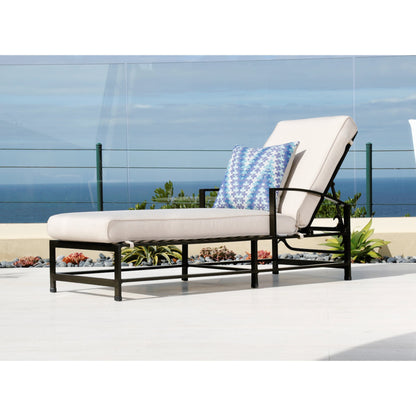 La Outdoor Jolla Double Chaise by Sunset West in espresso. Made from aluminum in a modern style.