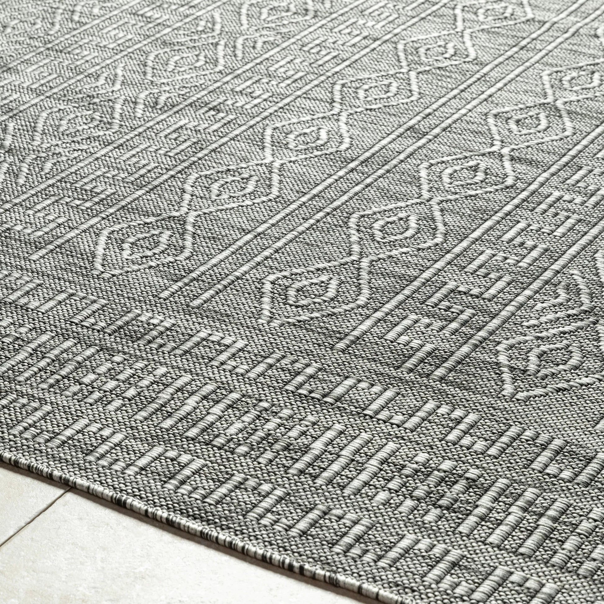 Terrace TRC-2300 Indoor/Outdoor Rug by Livabliss. Made from polypropylene in a unique style.