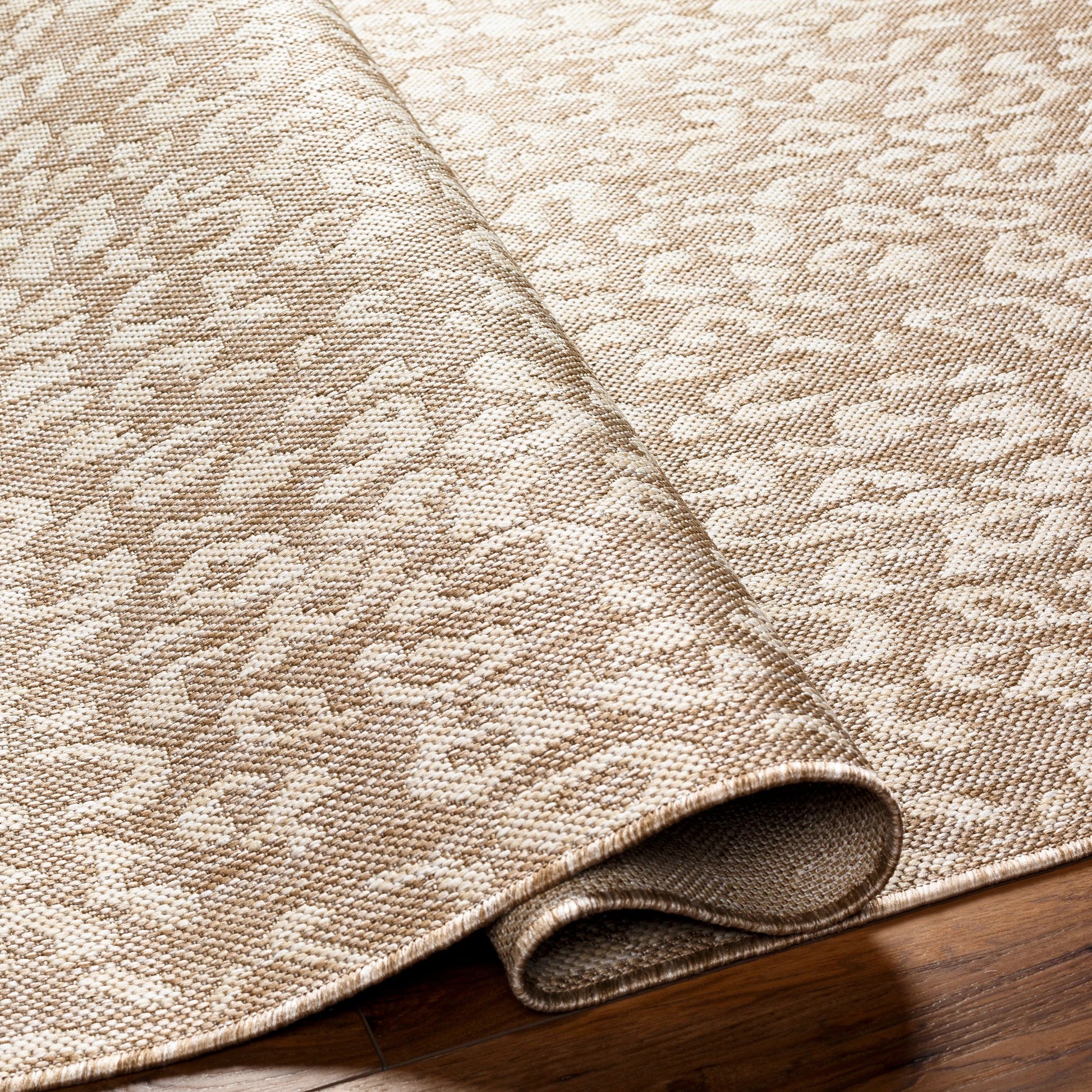 Melbourne - 30959 by Livabliss. Made from 100% polypropylene in a modern style.
