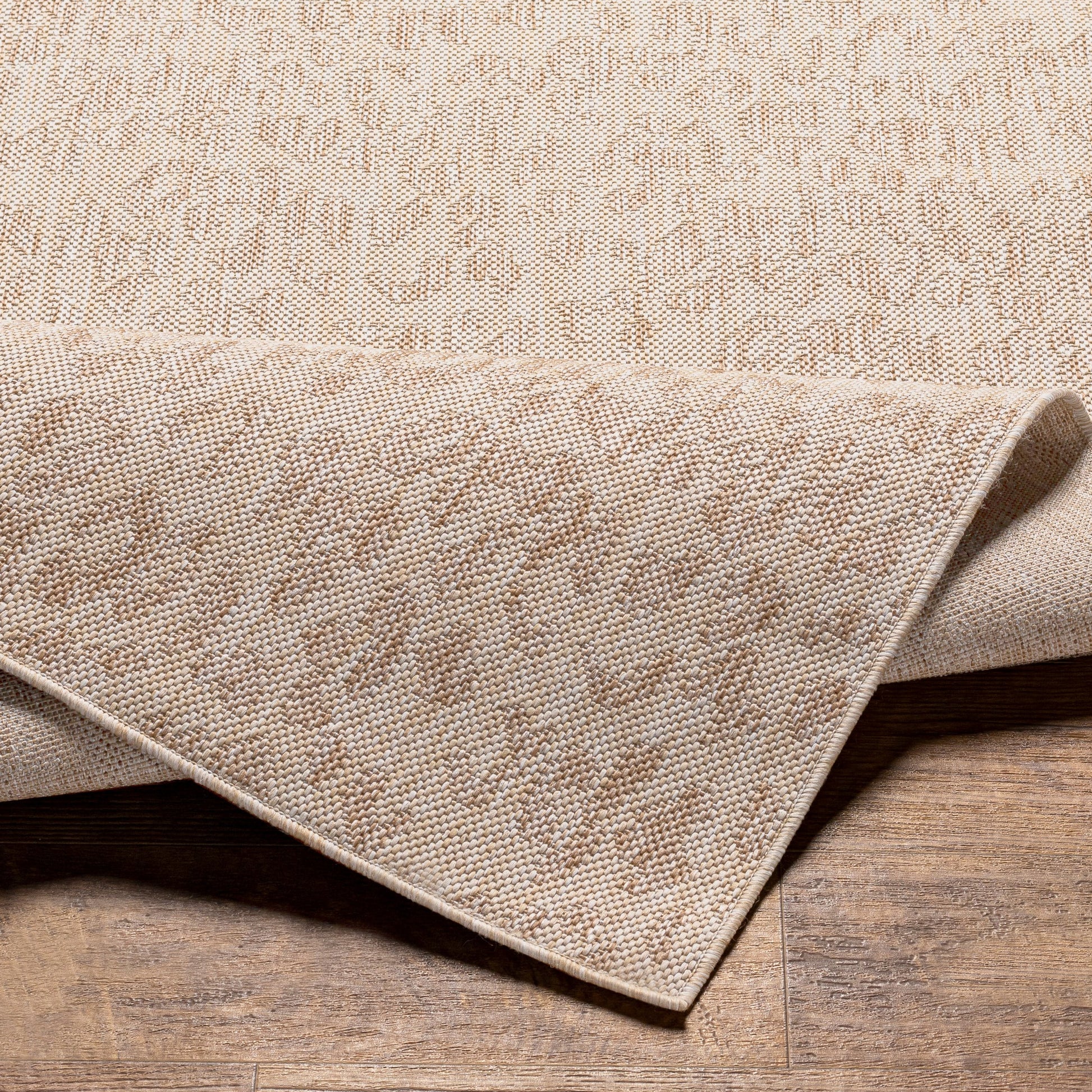 Melbourne - 30959 by Surya. Made from 100% polypropylene in a modern style.