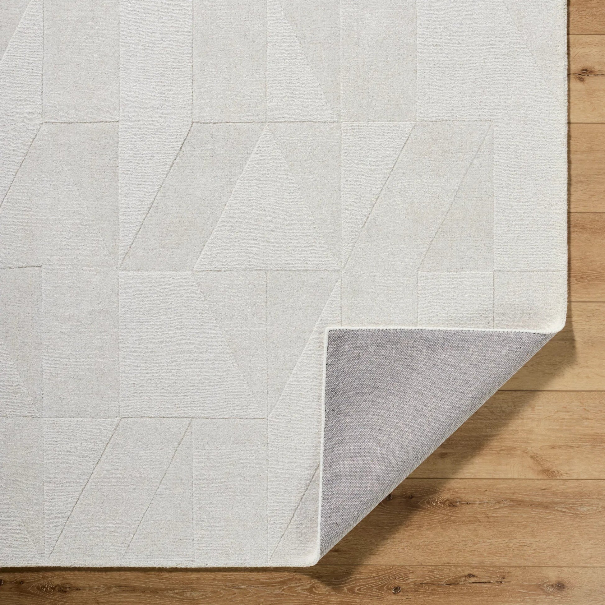 Taraash TRH-2307 Rug by Livabliss in ivory, pearl, light gray. Made from wool in a unique style.