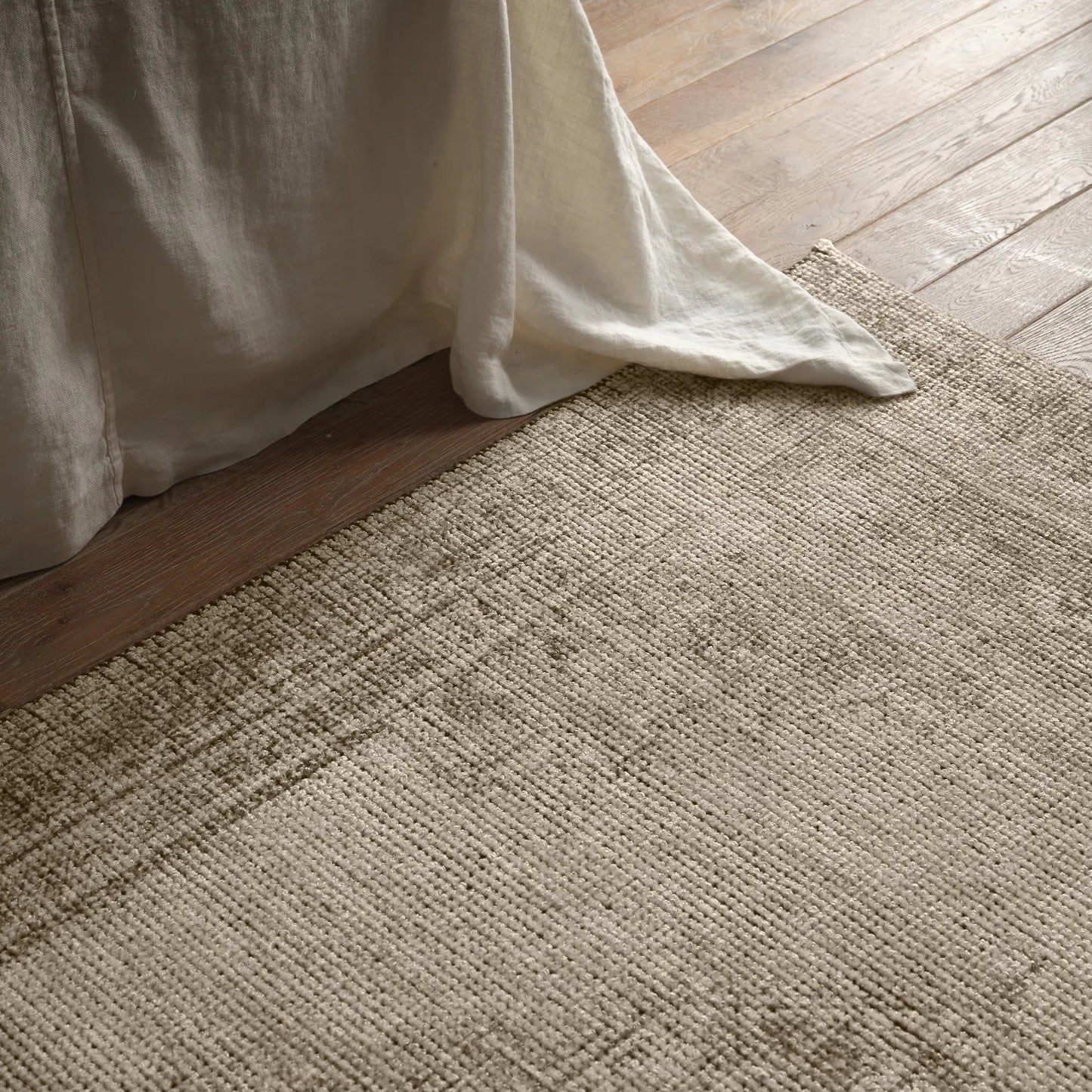 005 SI-2449319,SI-2449320,SI-2449321,SI-2449322,SI-2449323 | Closeup | Tesorino By House Sprucing TRN03 Rug by Jaipur Living in beige, brown. Made from 100% pet yarn in a unique style.