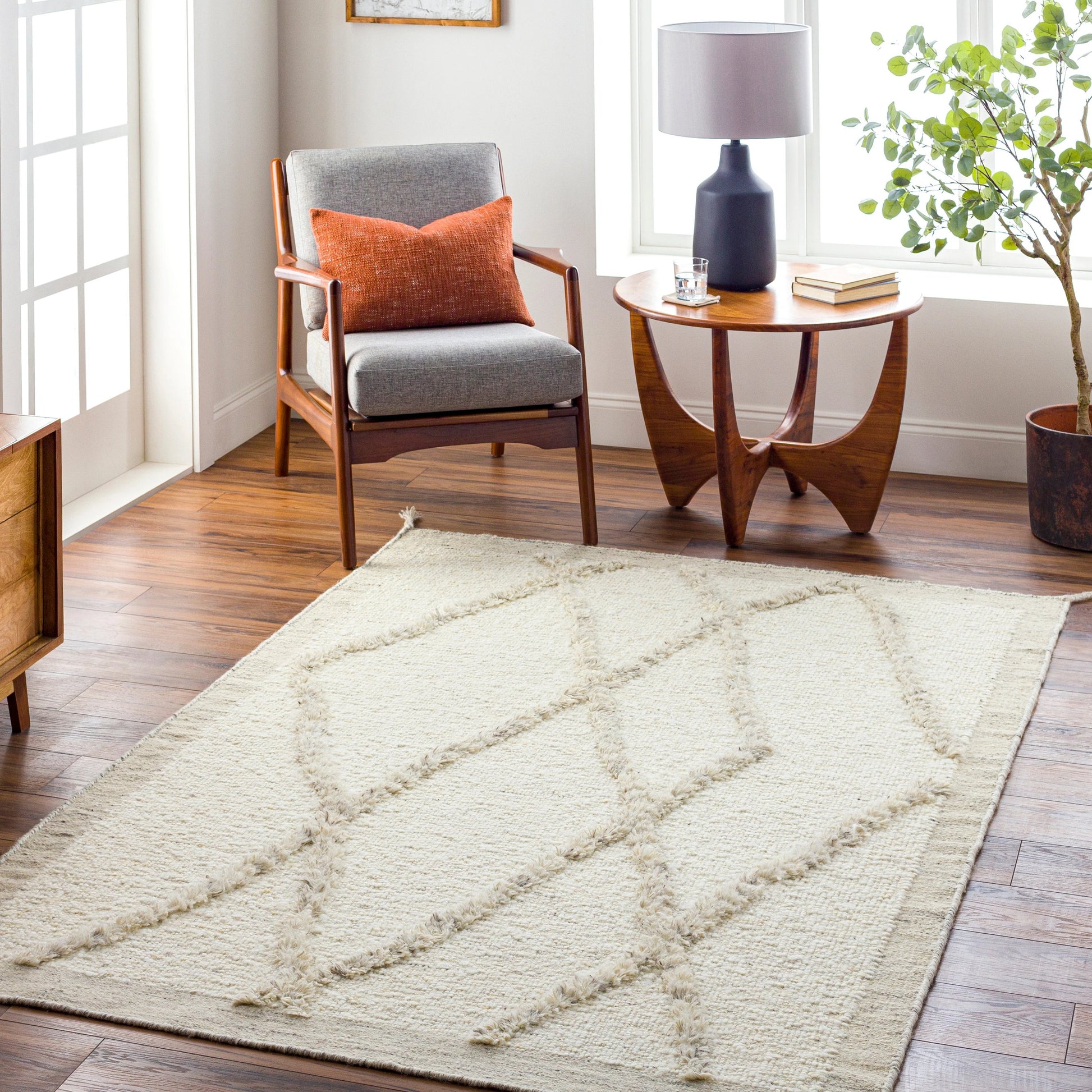 Tripoli Rug - 30939 by Surya. Made from 100% wool in a unique style.