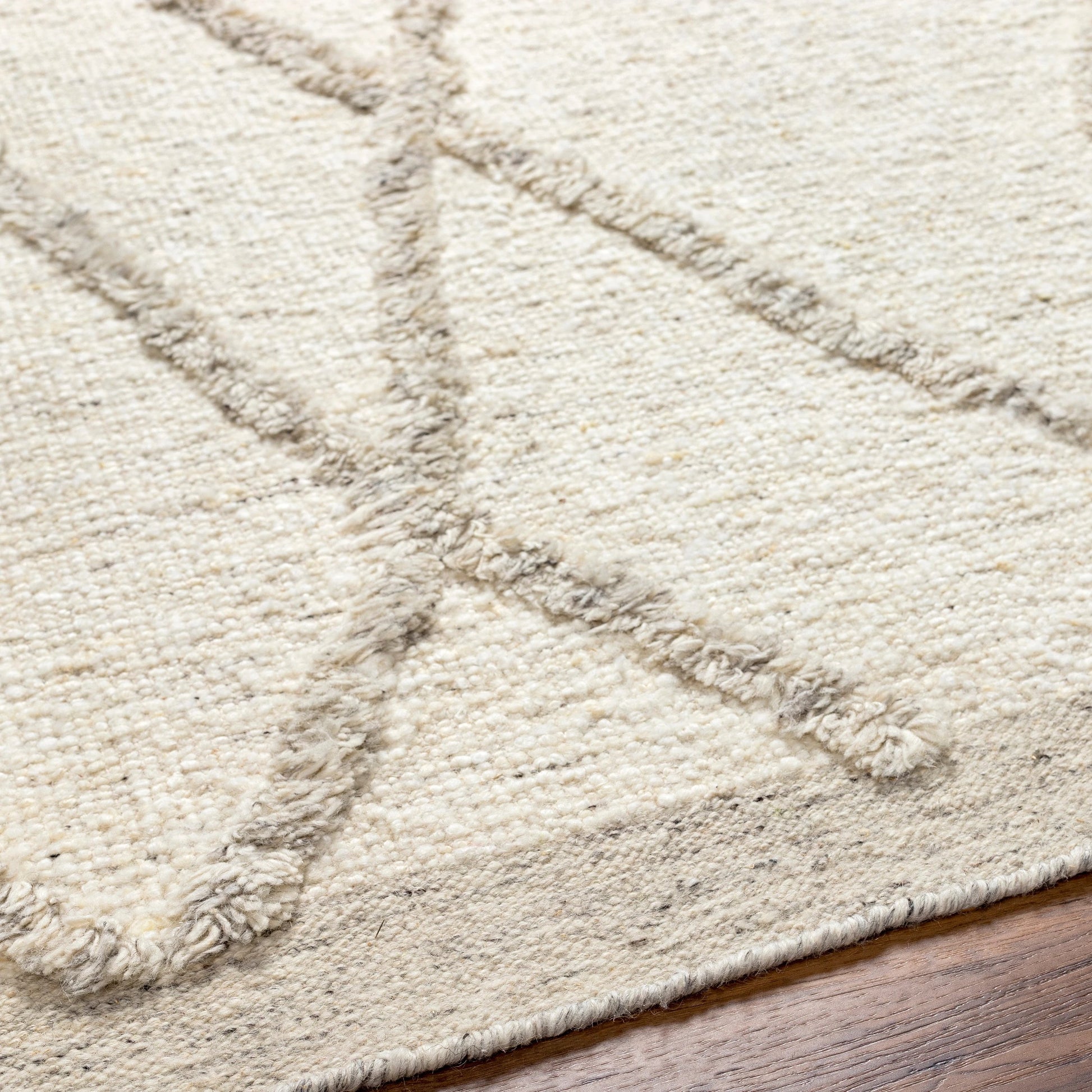 Tripoli Rug - 30939 by Surya. Made from 100% wool in a unique style.