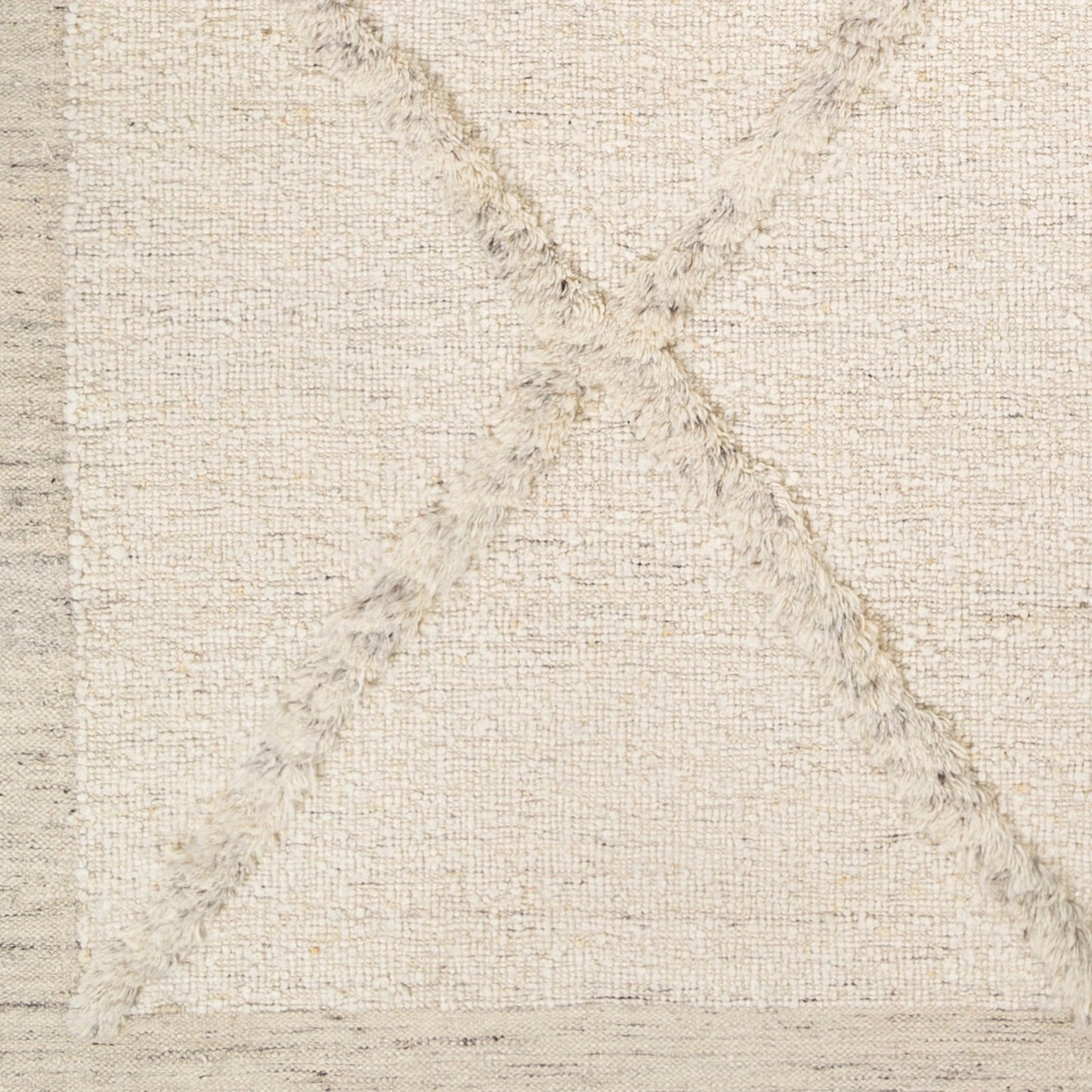 014 SI-1892191,SI-1892192,SI-1892193,SI-1892194,SI-1892195,SI-1892196 | Closeup | Tripoli TRP-2301 Rug by Surya. Made from 100% wool in a unique style.