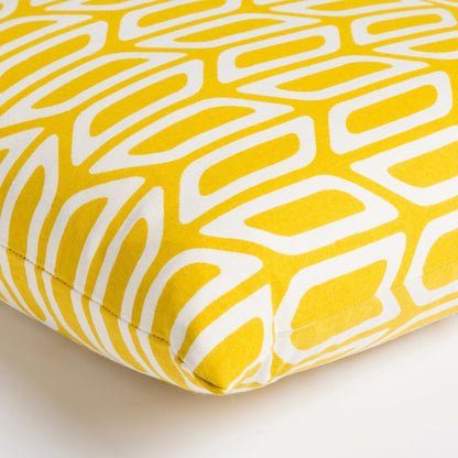 Trudy Pillow - 26725 by Surya. Made from 100% cotton in a modern style.