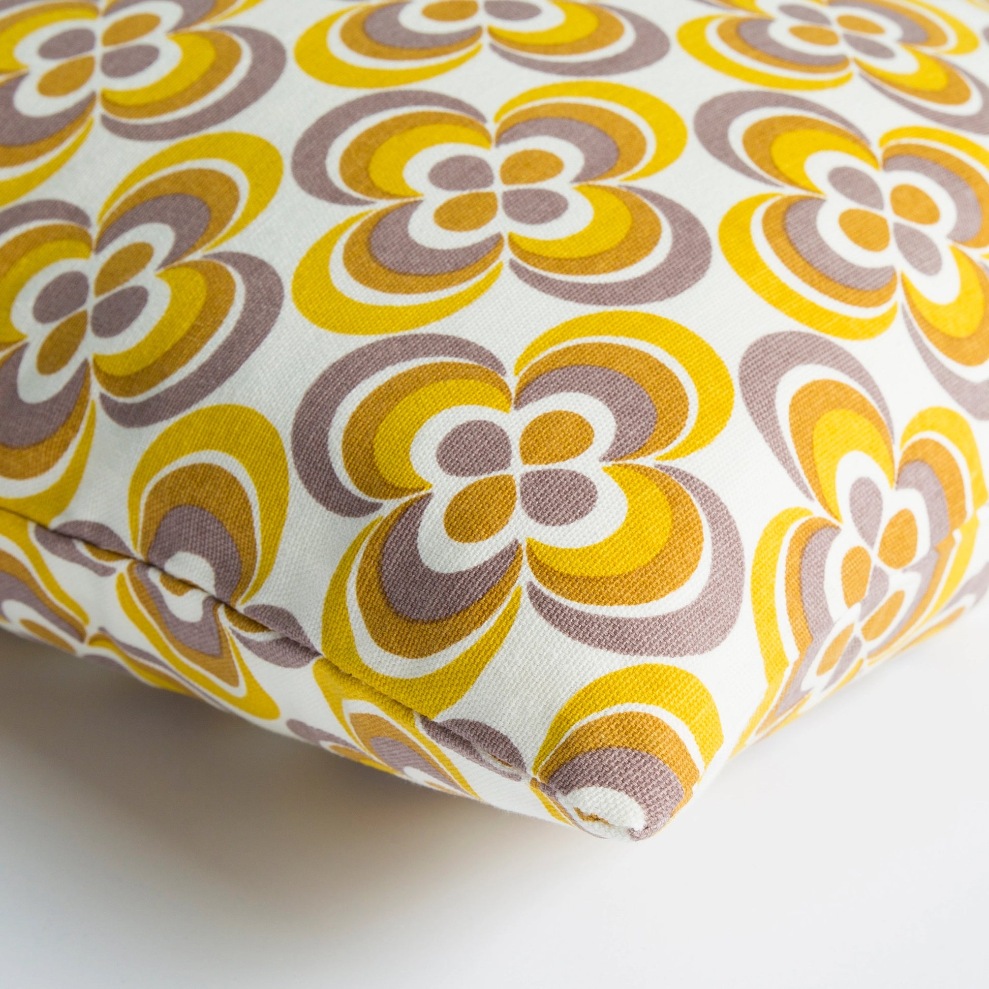 Trudy Pillow - 22130 by Surya. Made from 100% cotton in a modern style.