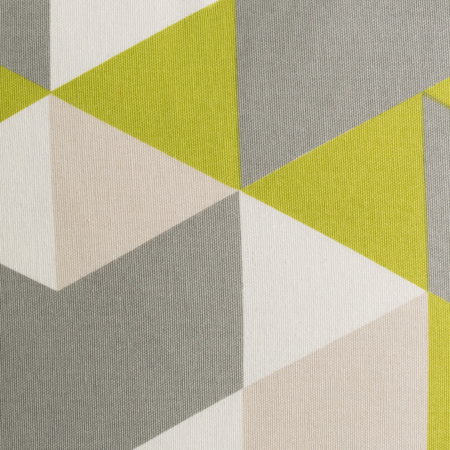 104 S-346670,S-346671 | Closeup | Trudy Pillow - 27868 by Surya. Made from 100% cotton in a modern style.