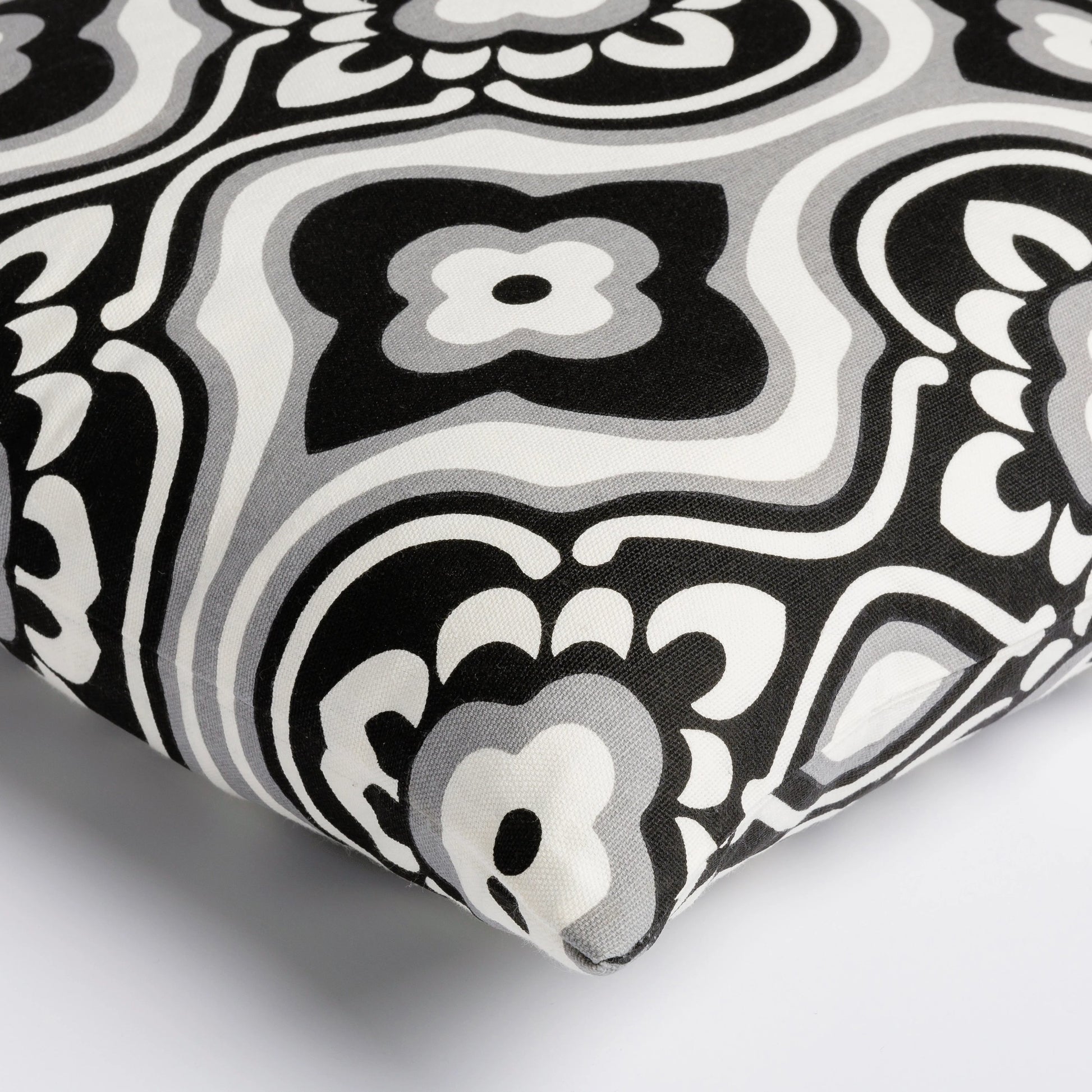 Trudy Pillow - 29444 by Surya. Made from 100% cotton in a modern style.