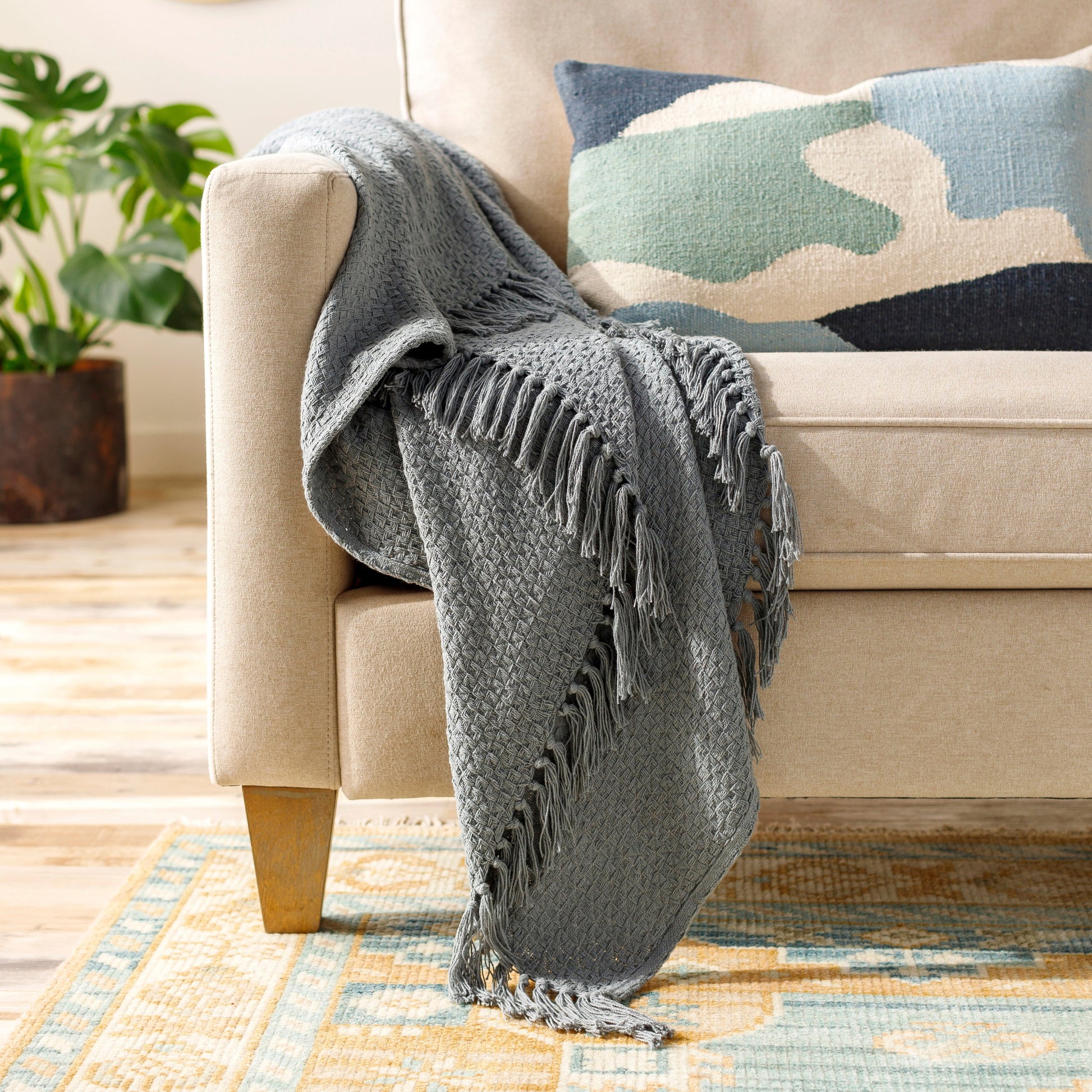 Tressa - 14354 by Surya. Made from 100% cotton in a modern style.