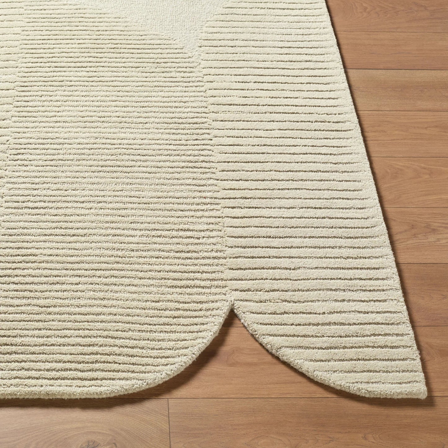 005 SI-2529939,SI-2529940,SI-2529941 | Closeup | Tate TTA-2303 Rug by Livabliss. Made from wool in a unique style.