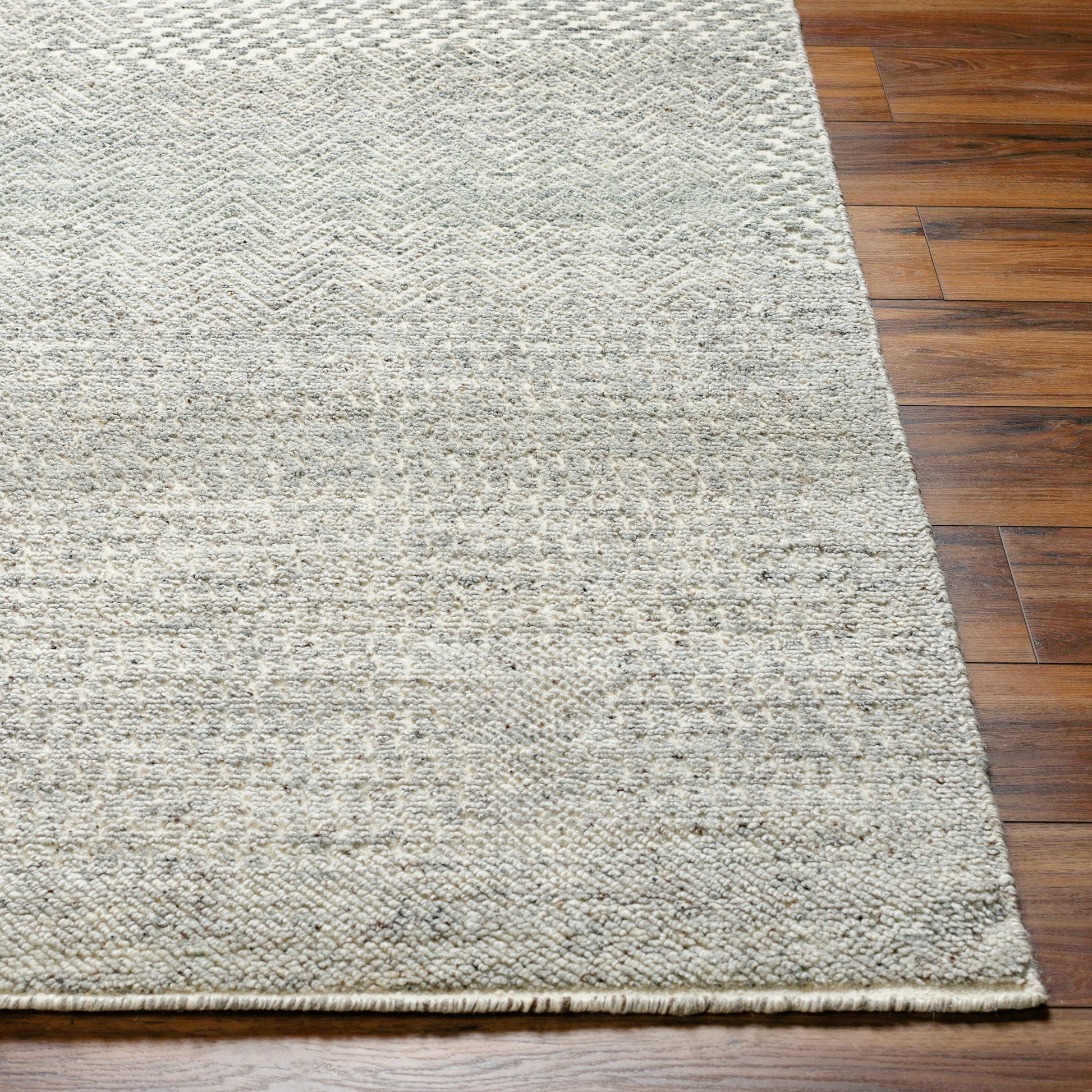 Tunus TUN-2312 Rug by Surya in light gray, ivory. Made from main: 100% wool in a unique style.