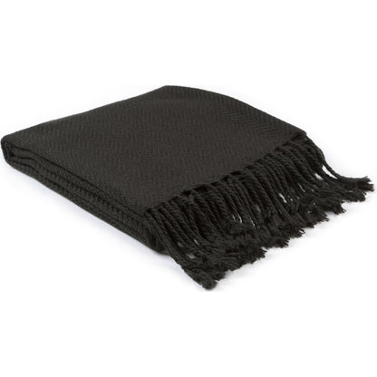 Turner - 29989 by Surya. Made from 100% acrylic in a traditional style.