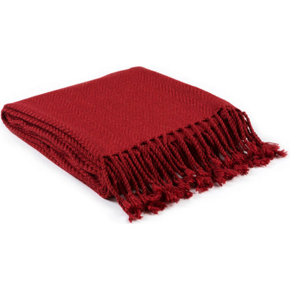 Turner - 29989 by Surya. Made from 100% acrylic in a traditional style.